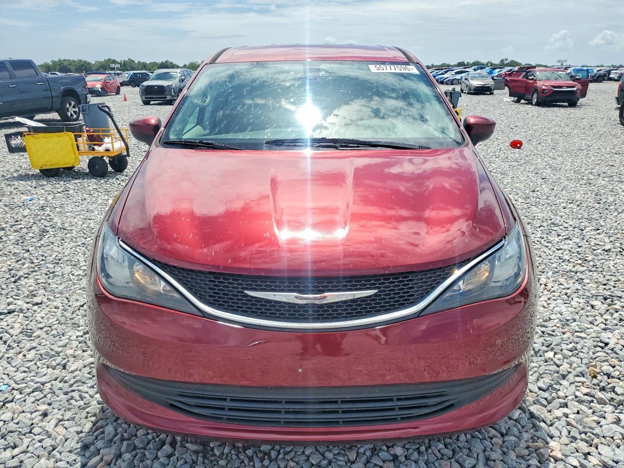 2017 Chrysler Pacifica Lx - zdjęcie 5