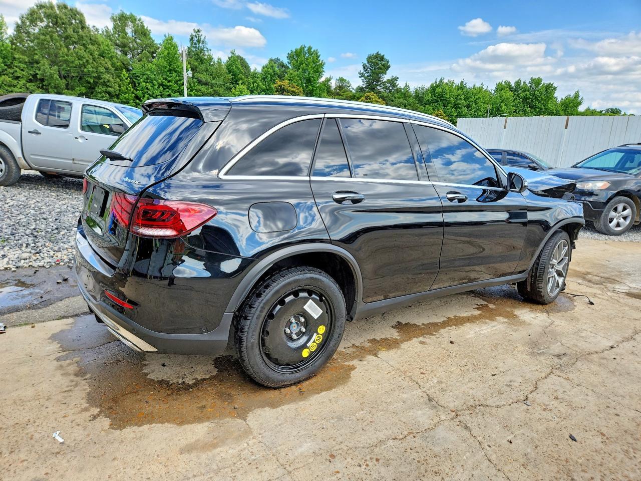 2022 Mercedes-Benz Glc 300 4Matic - zdjęcie 3