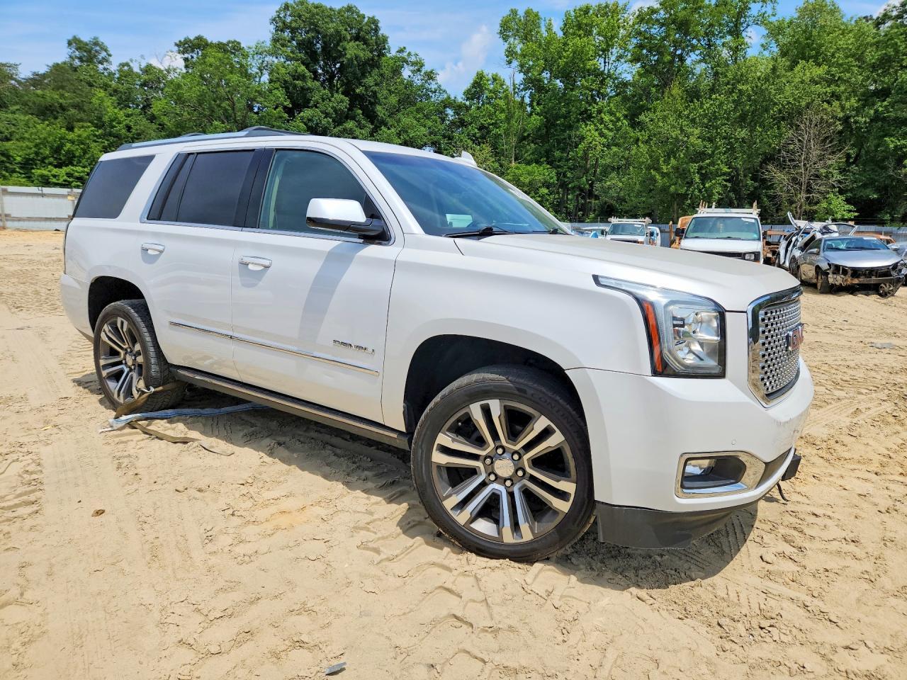 2016 GMC Yukon - zdjęcie 4