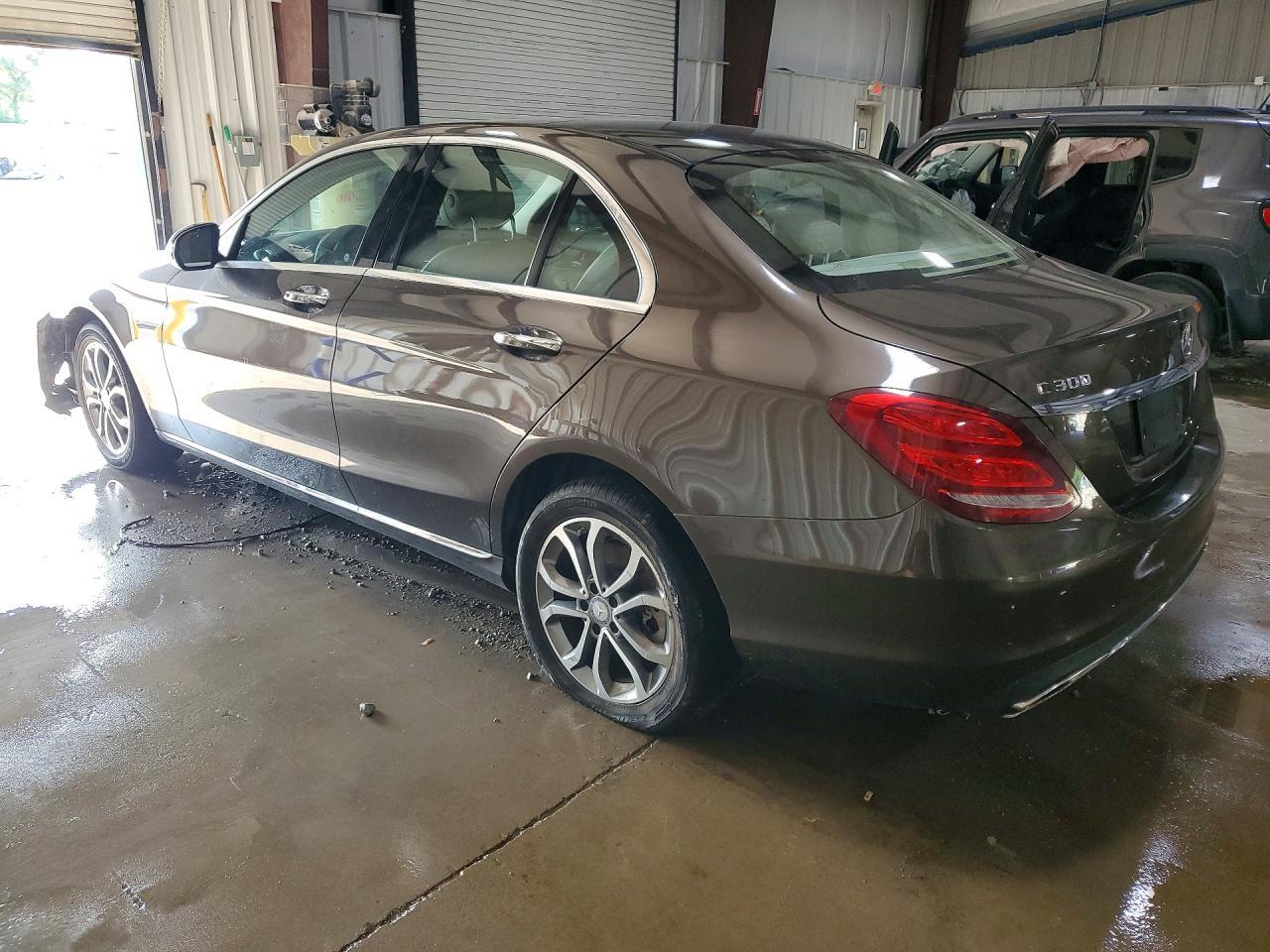 2015 Mercedes-Benz C 300 4Matic - zdjęcie 2