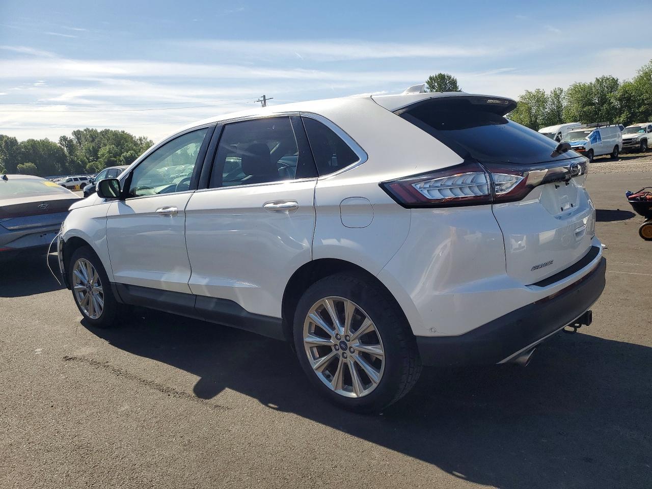 2017 Ford Edge Titanium - zdjęcie 2