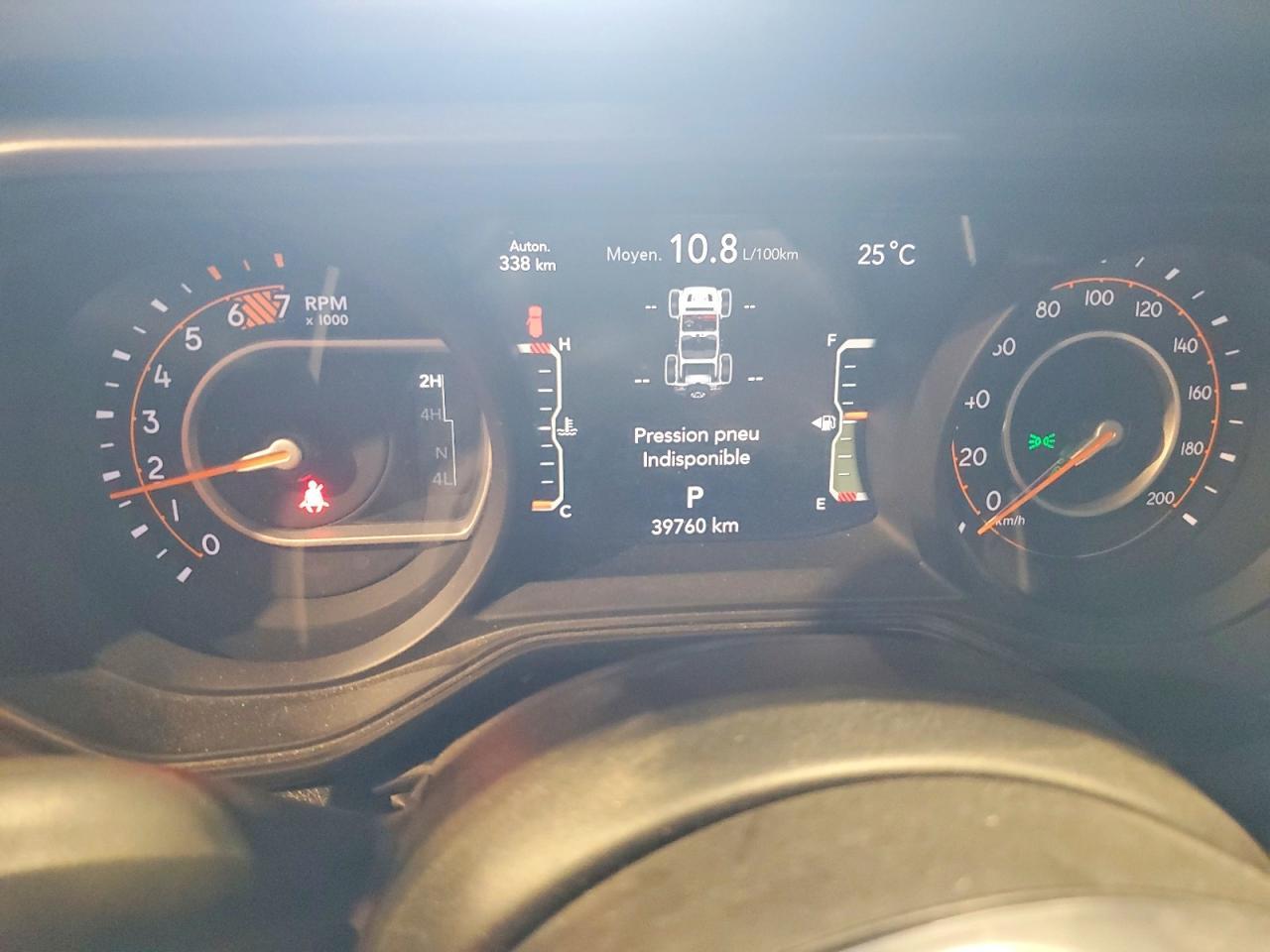 2025 Jeep Wrangler - zdjęcie 9