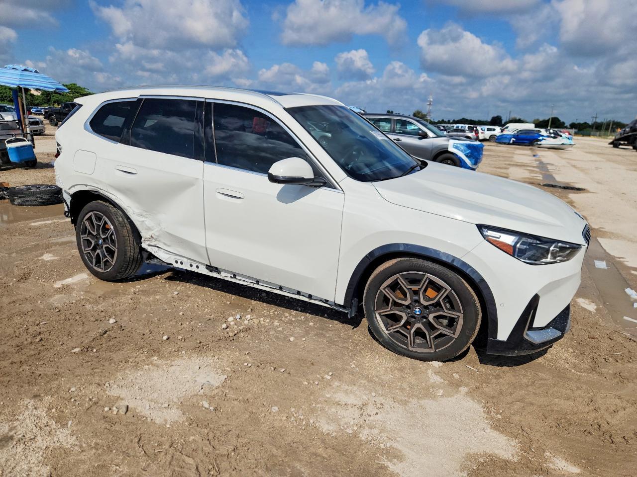 2025 BMW X1 xDrive28I - zdjęcie 4