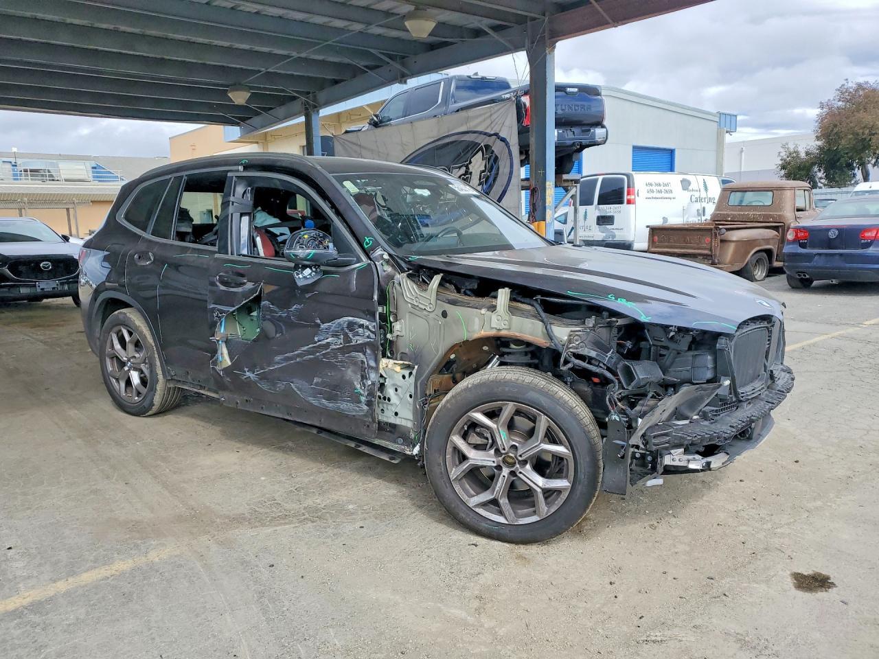 2024 BMW X3 xDrive30I - zdjęcie 4