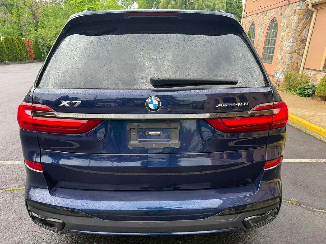2022 BMW X7 xDrive40I - zdjęcie 6