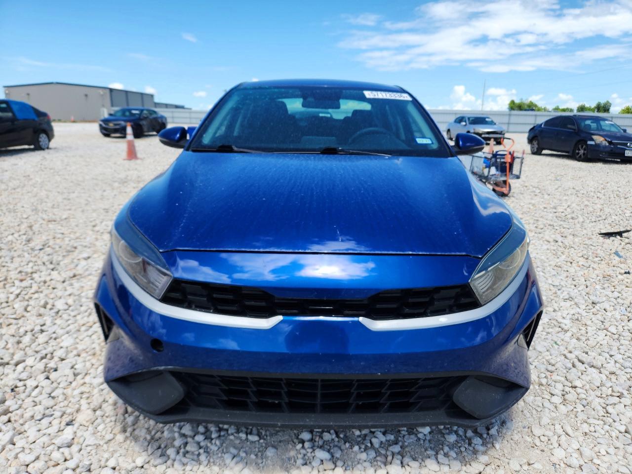 2024 Kia Forte Lxs - zdjęcie 5