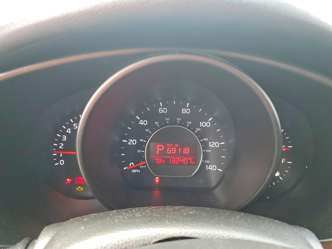 2016 Kia Soul Base - zdjęcie 9