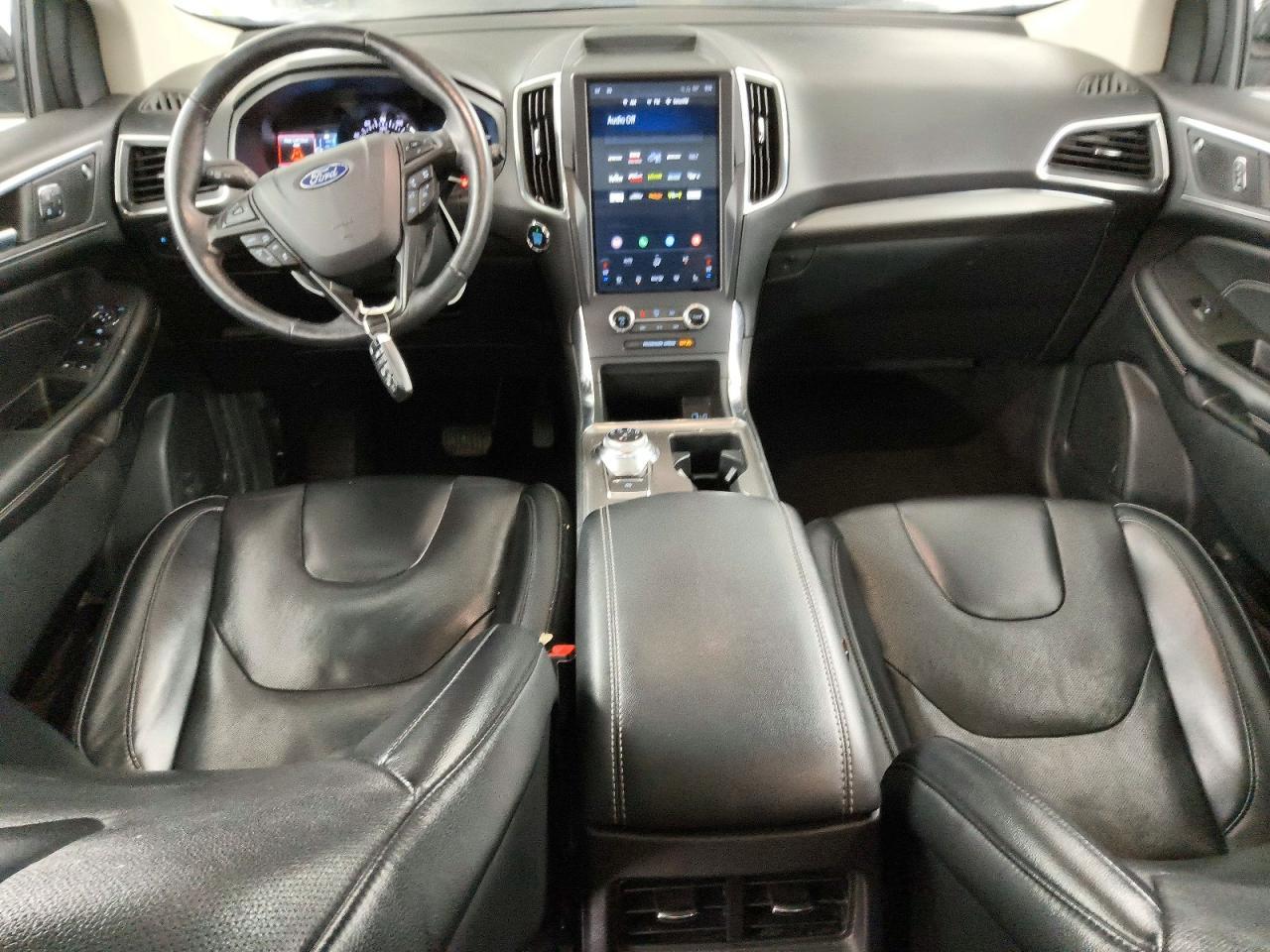2022 Ford Edge Titanium - zdjęcie 8