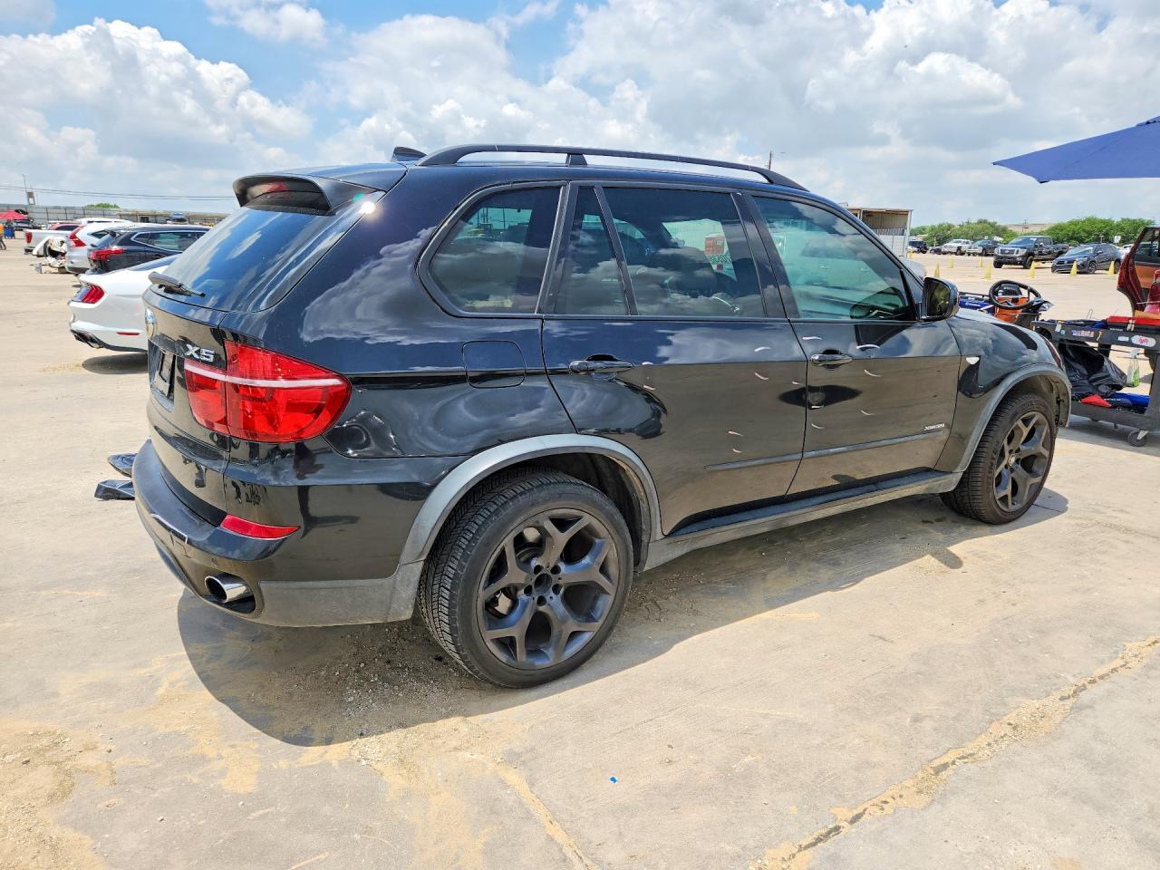 2013 BMW X5 xDrive35I - zdjęcie 3