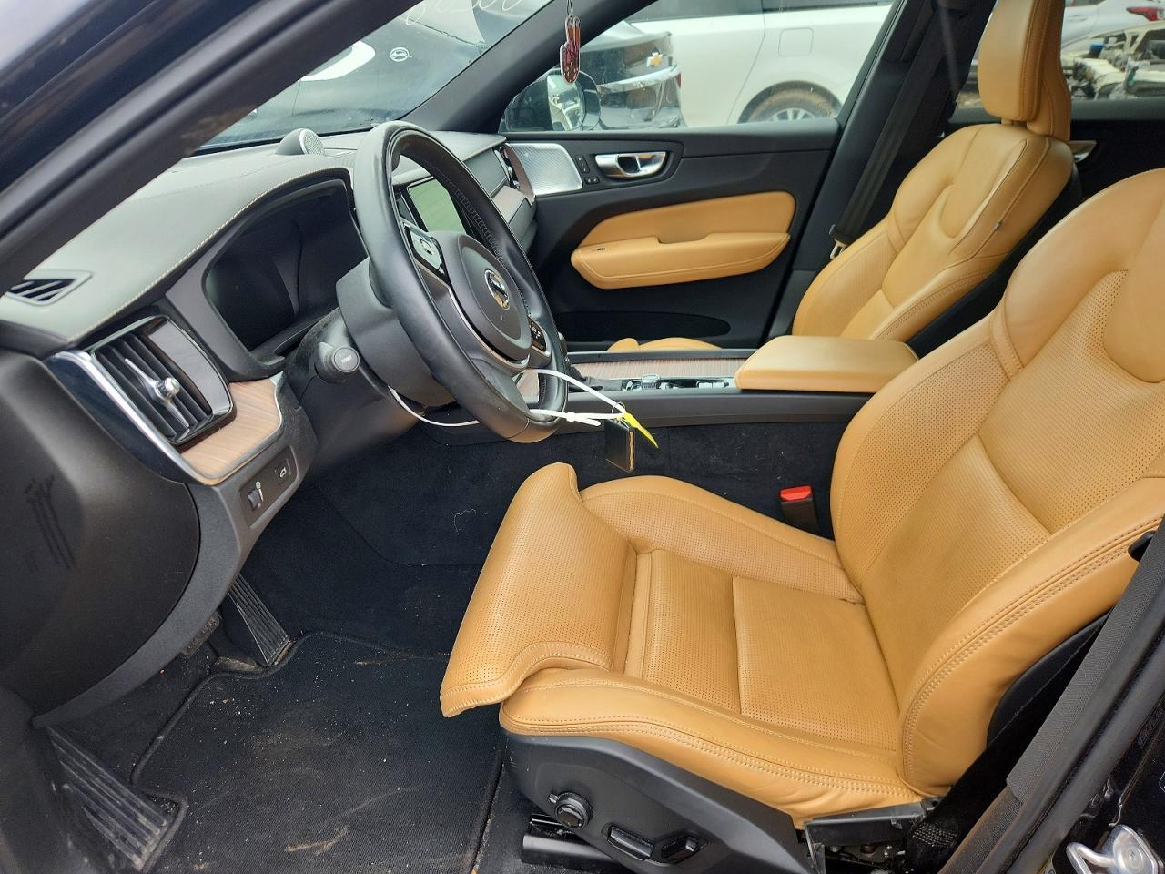 2021 Volvo Xc60 T5 Inscription - zdjęcie 7