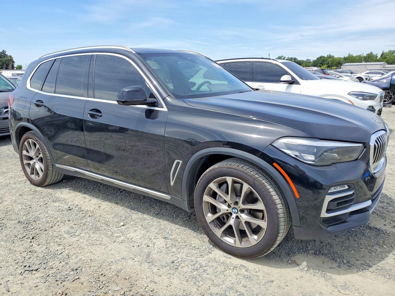 2021 BMW X5 xDrive45E - zdjęcie 4