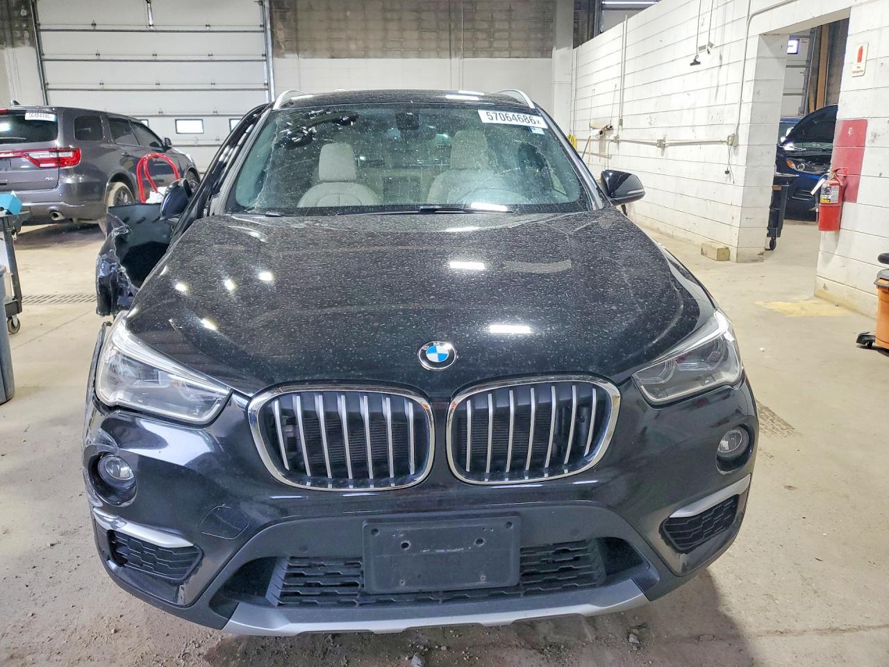 2017 BMW X1 xDrive28I - zdjęcie 5