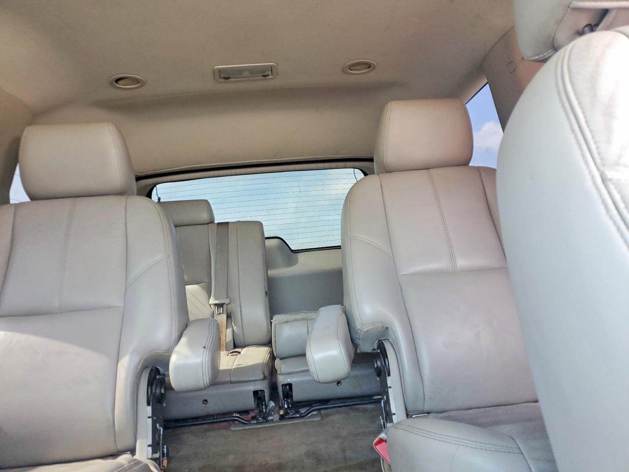 2013 Chevrolet Tahoe C1500 Lt - zdjęcie 10