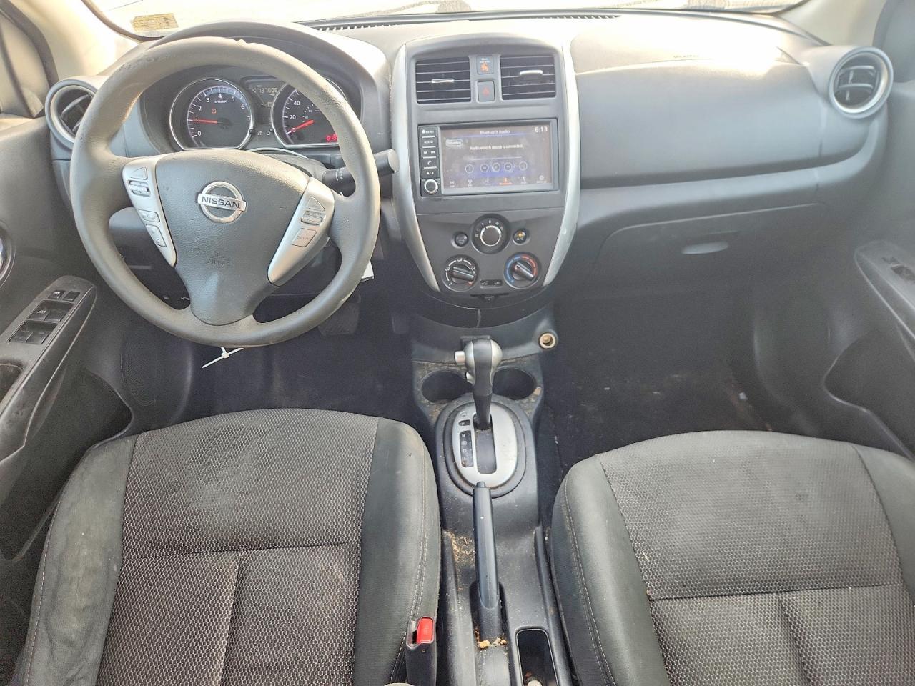 2019 Nissan Versa Sv - zdjęcie 8