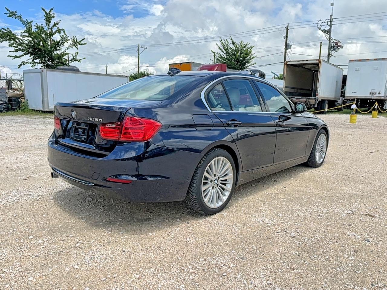 2015 BMW 328 D - zdjęcie 4