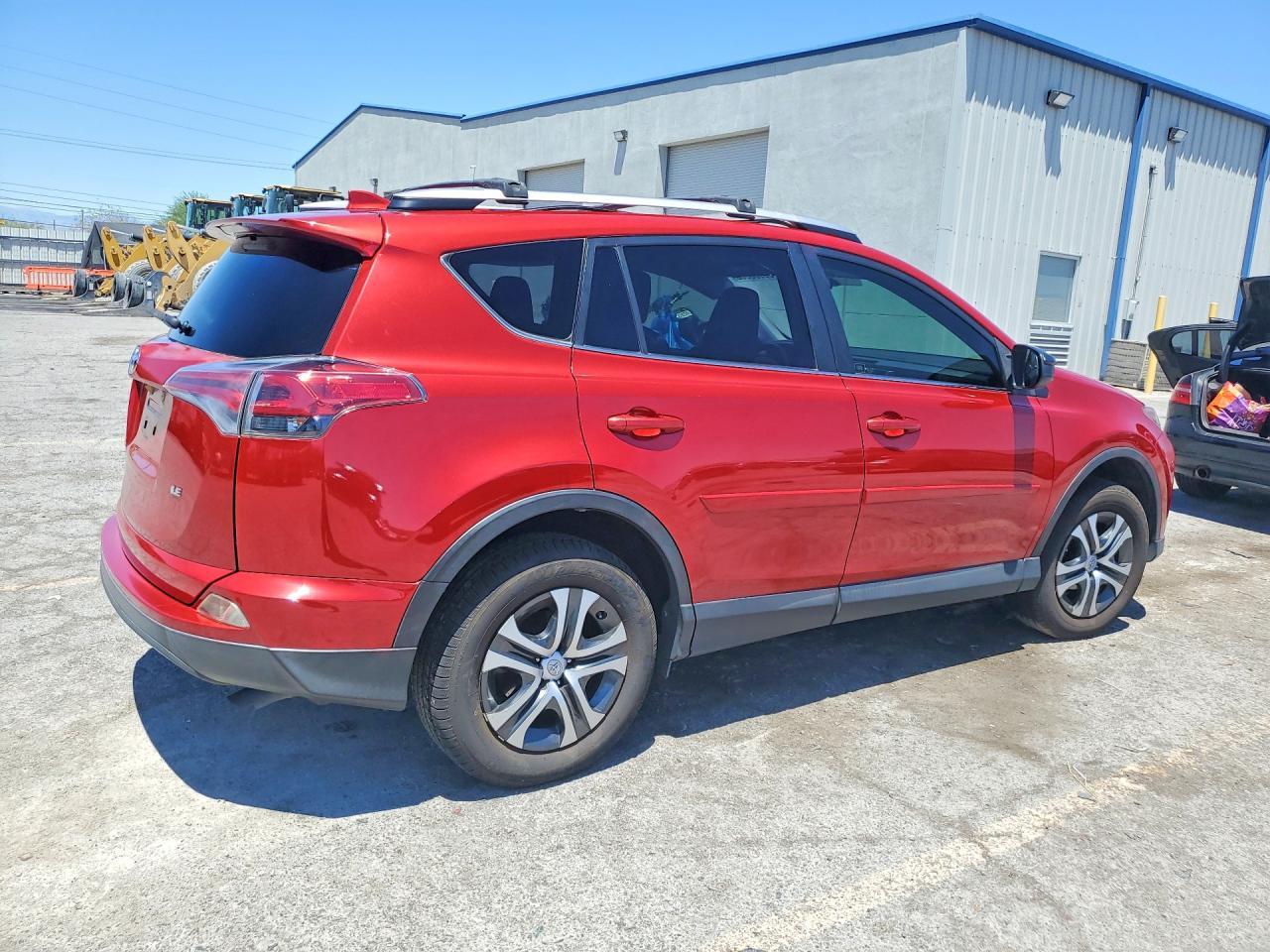 2016 Toyota Rav4 Le - zdjęcie 3