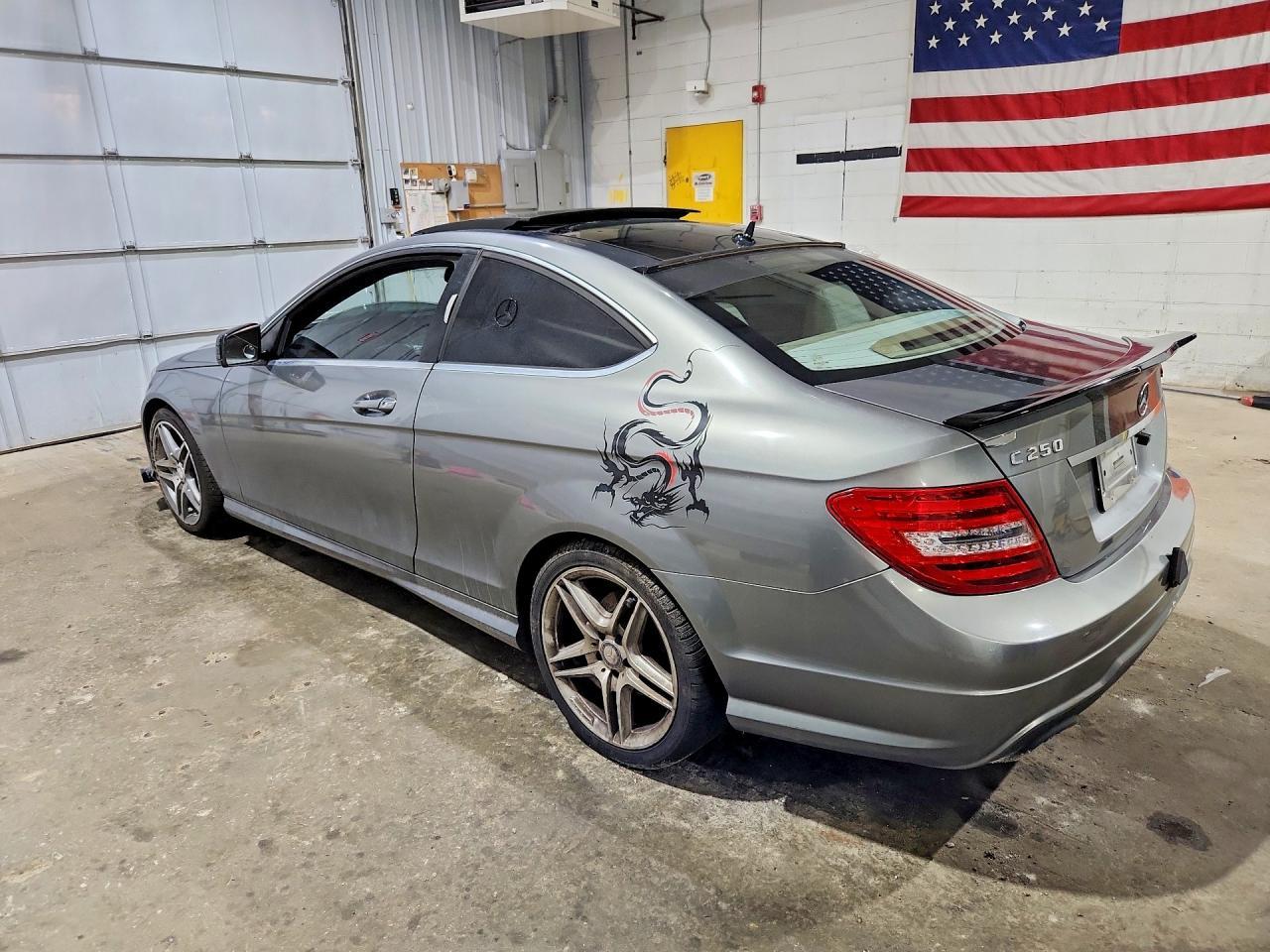 2013 Mercedes-Benz C 250 - zdjęcie 2
