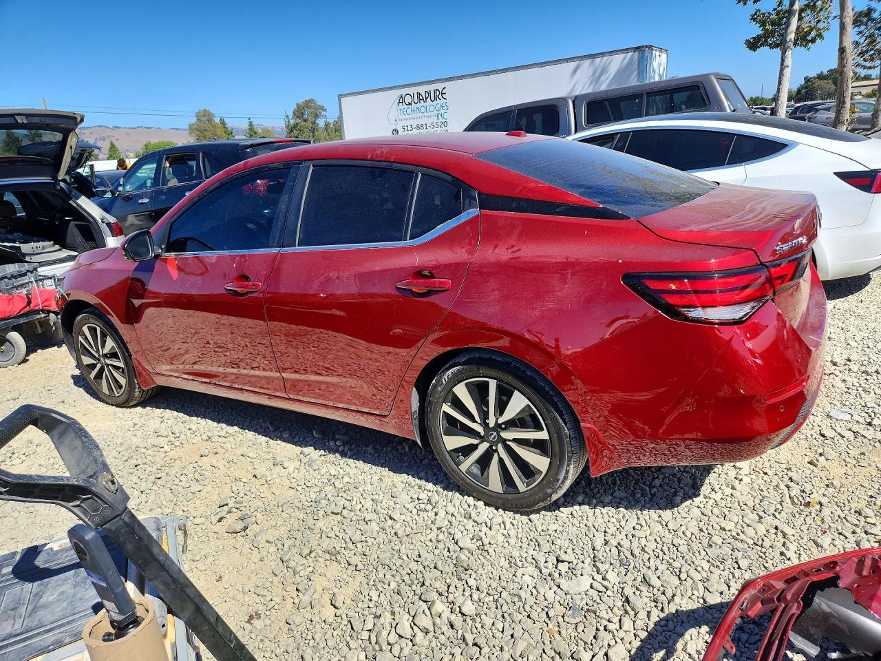 2025 Nissan Sentra Sv - zdjęcie 2