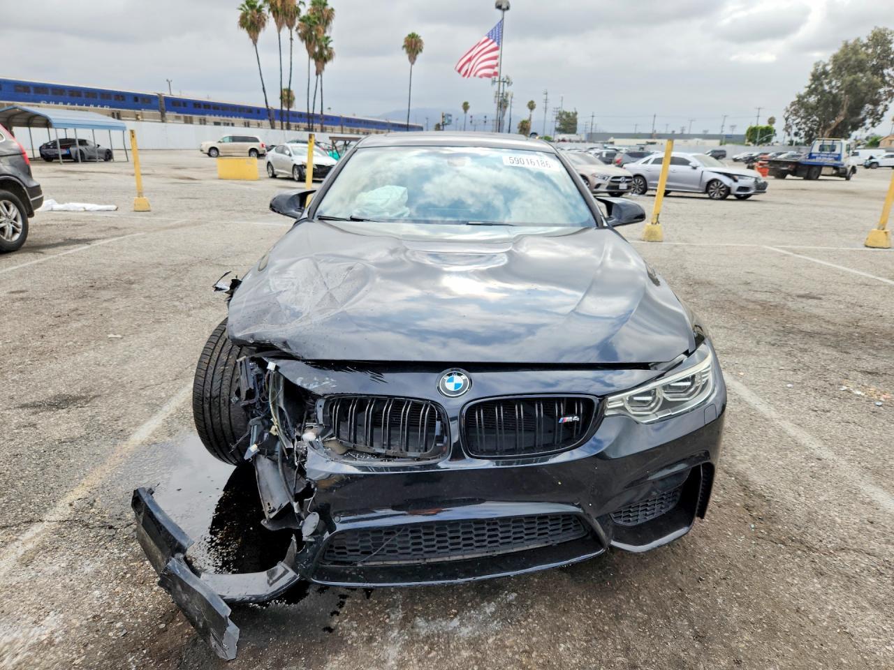 2015 BMW M4 - zdjęcie 5
