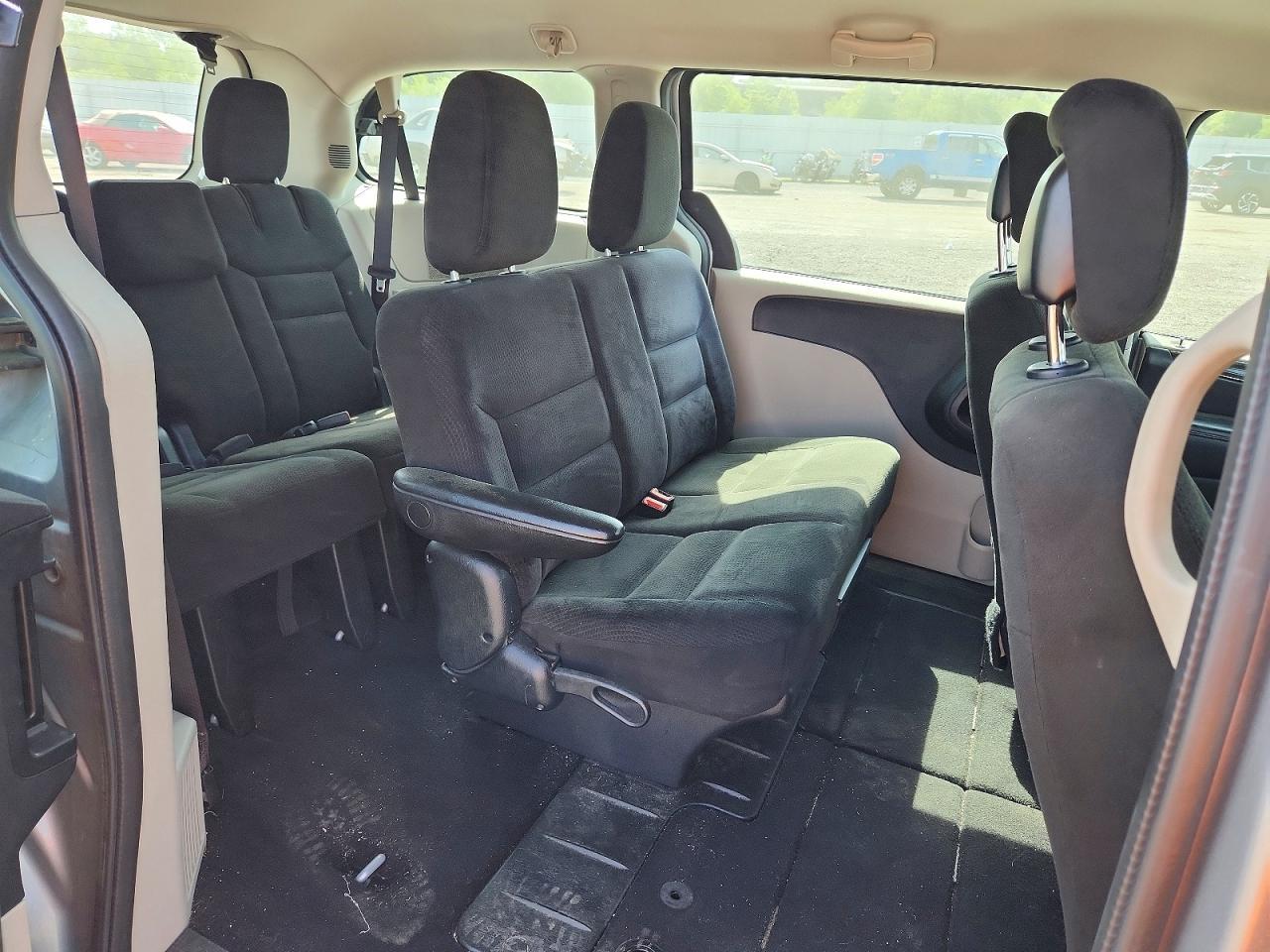 2015 Dodge Grand Caravan Se - zdjęcie 11