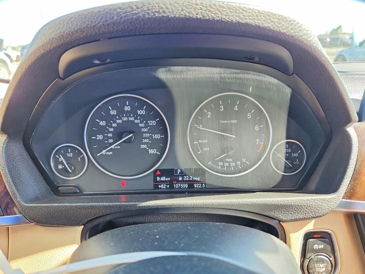 2015 BMW 320 I - zdjęcie 9