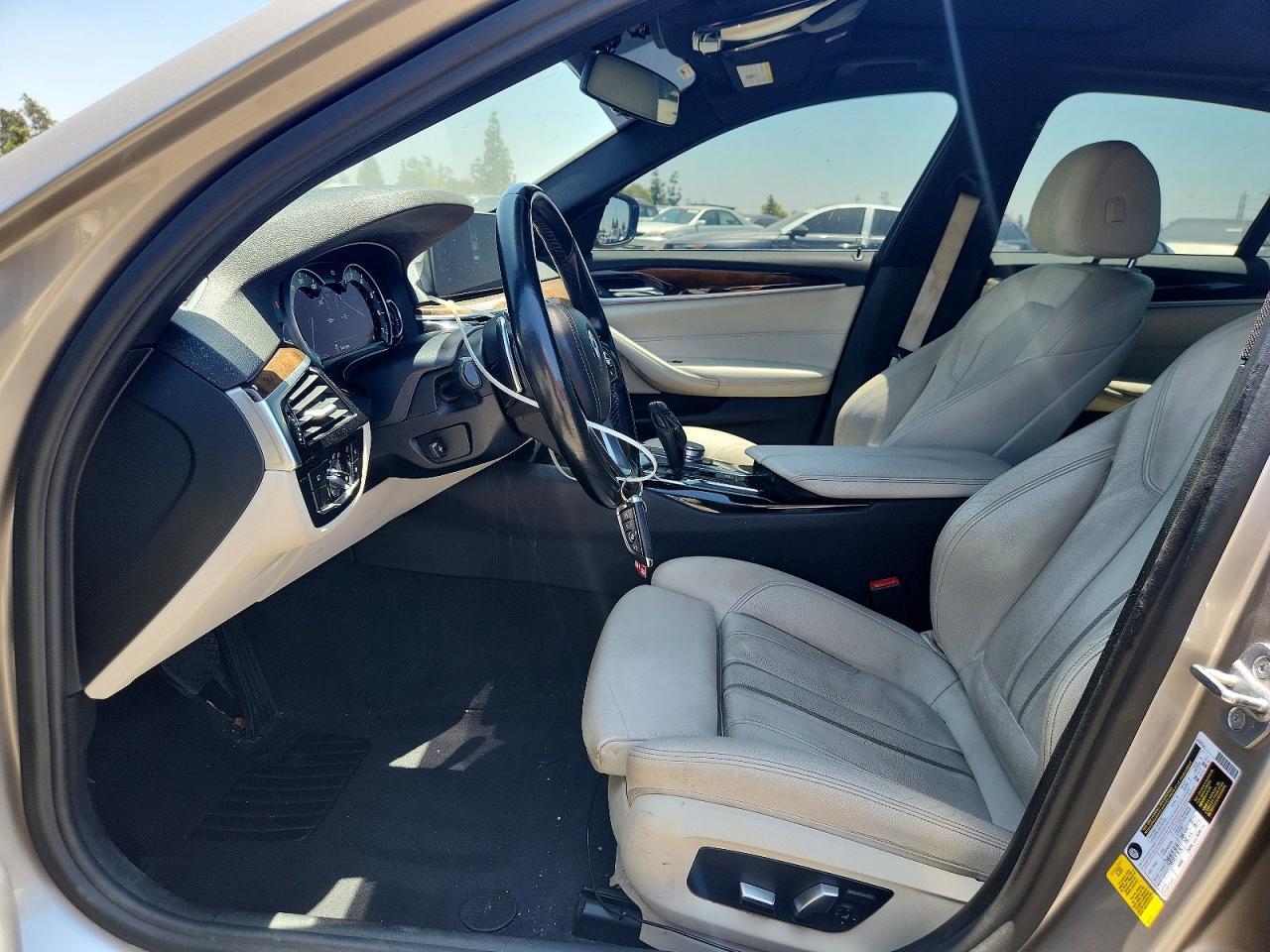 2017 BMW 530 I - zdjęcie 7