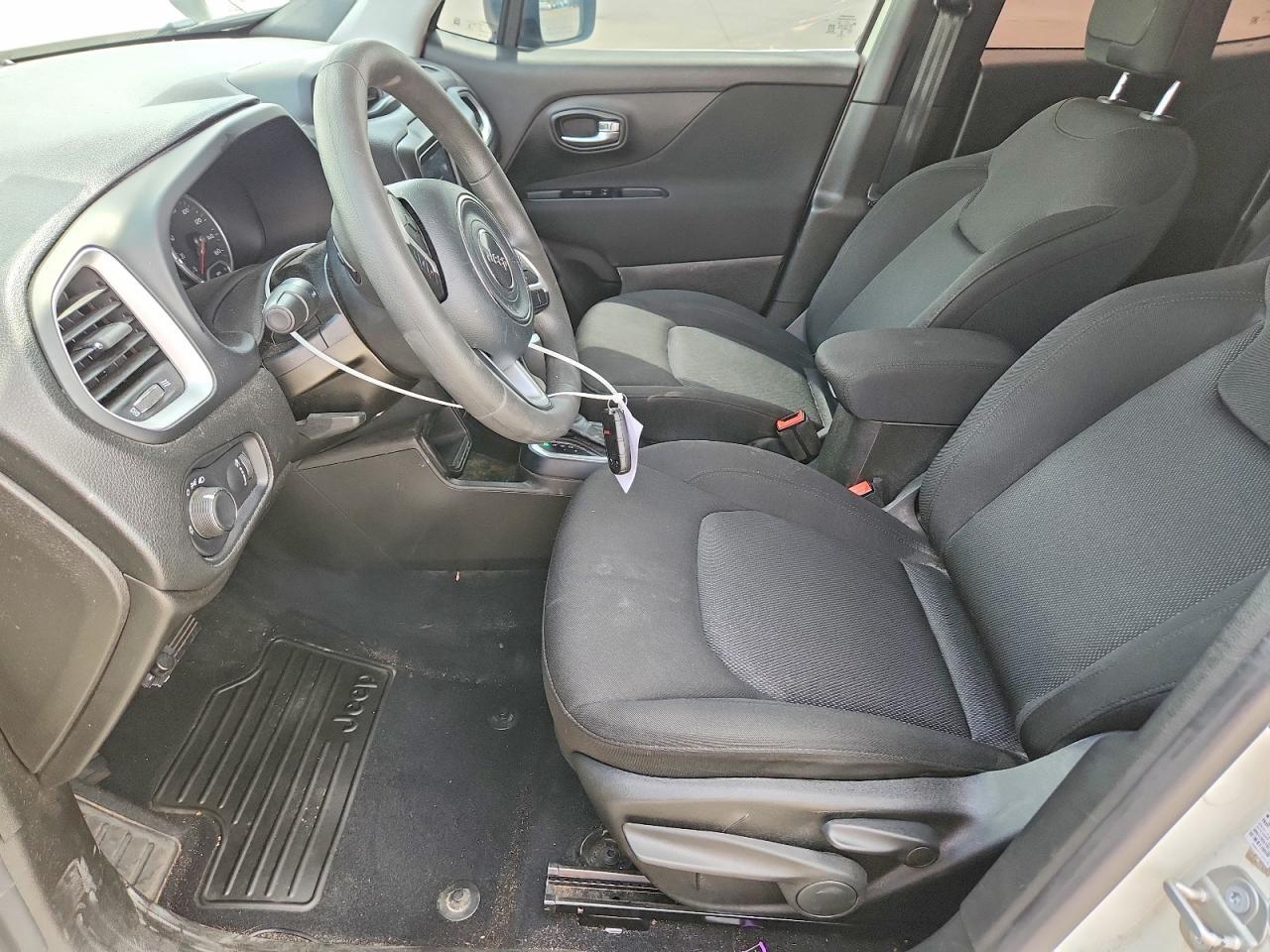 2021 Jeep Renegade Sport - zdjęcie 7