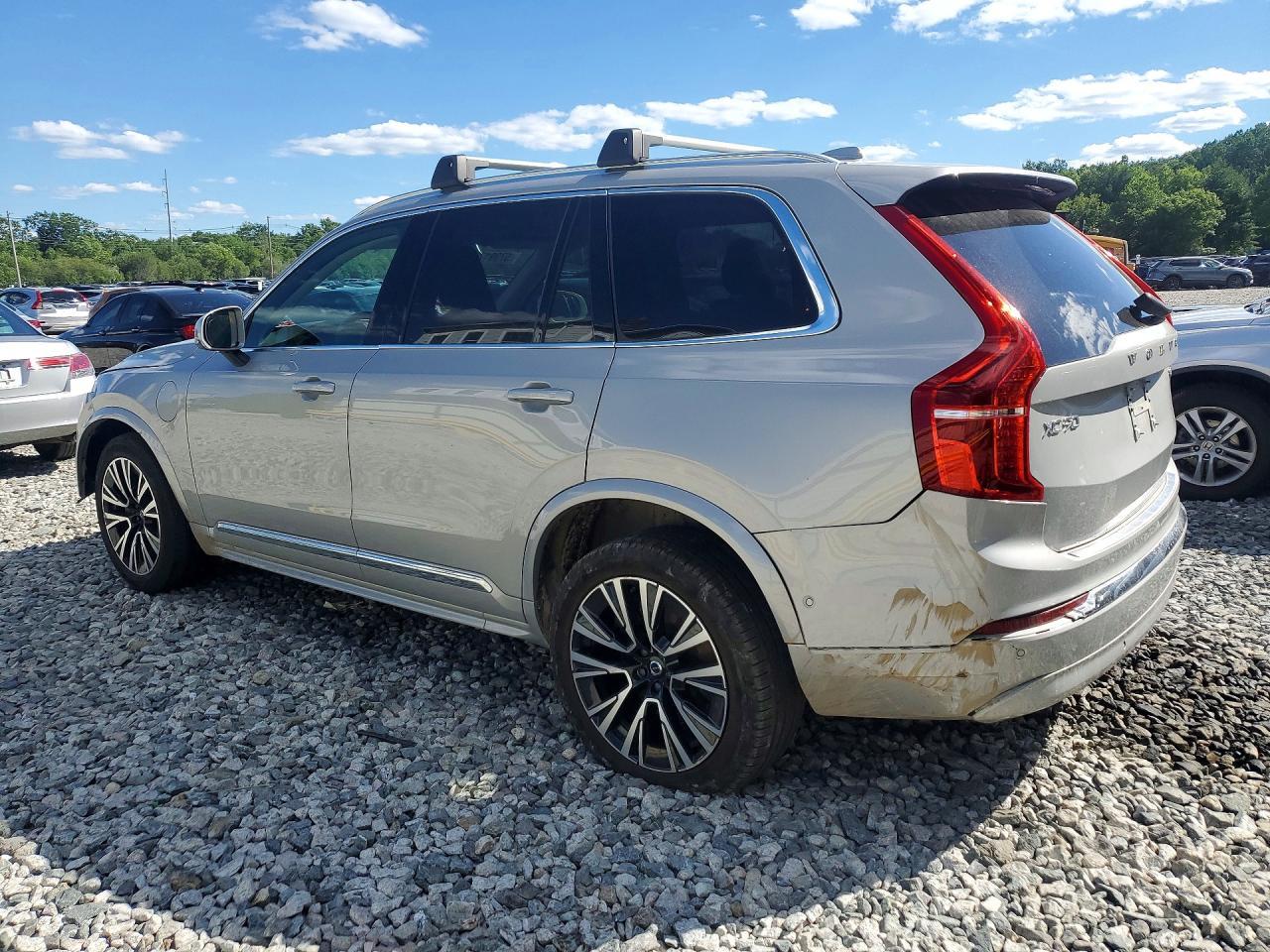 2025 Volvo Xc90 Plus - zdjęcie 2