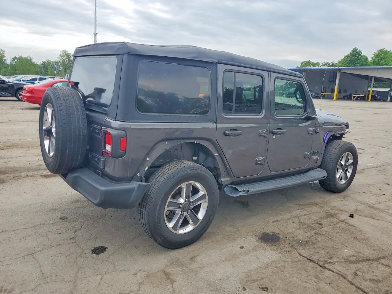 2021 Jeep Wrangler Unlimited Sport - zdjęcie 3