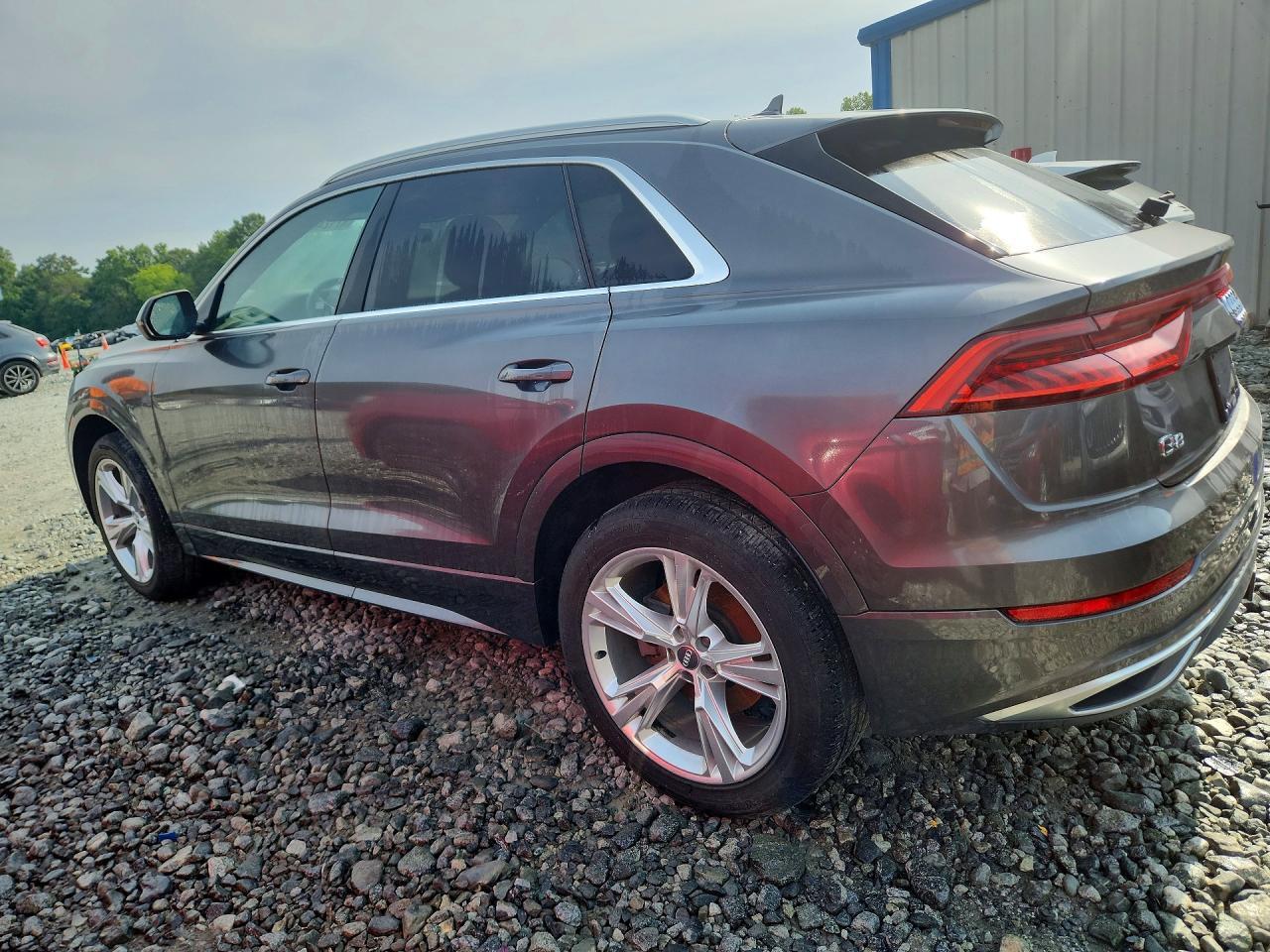 2019 Audi Q8 Premium - zdjęcie 2