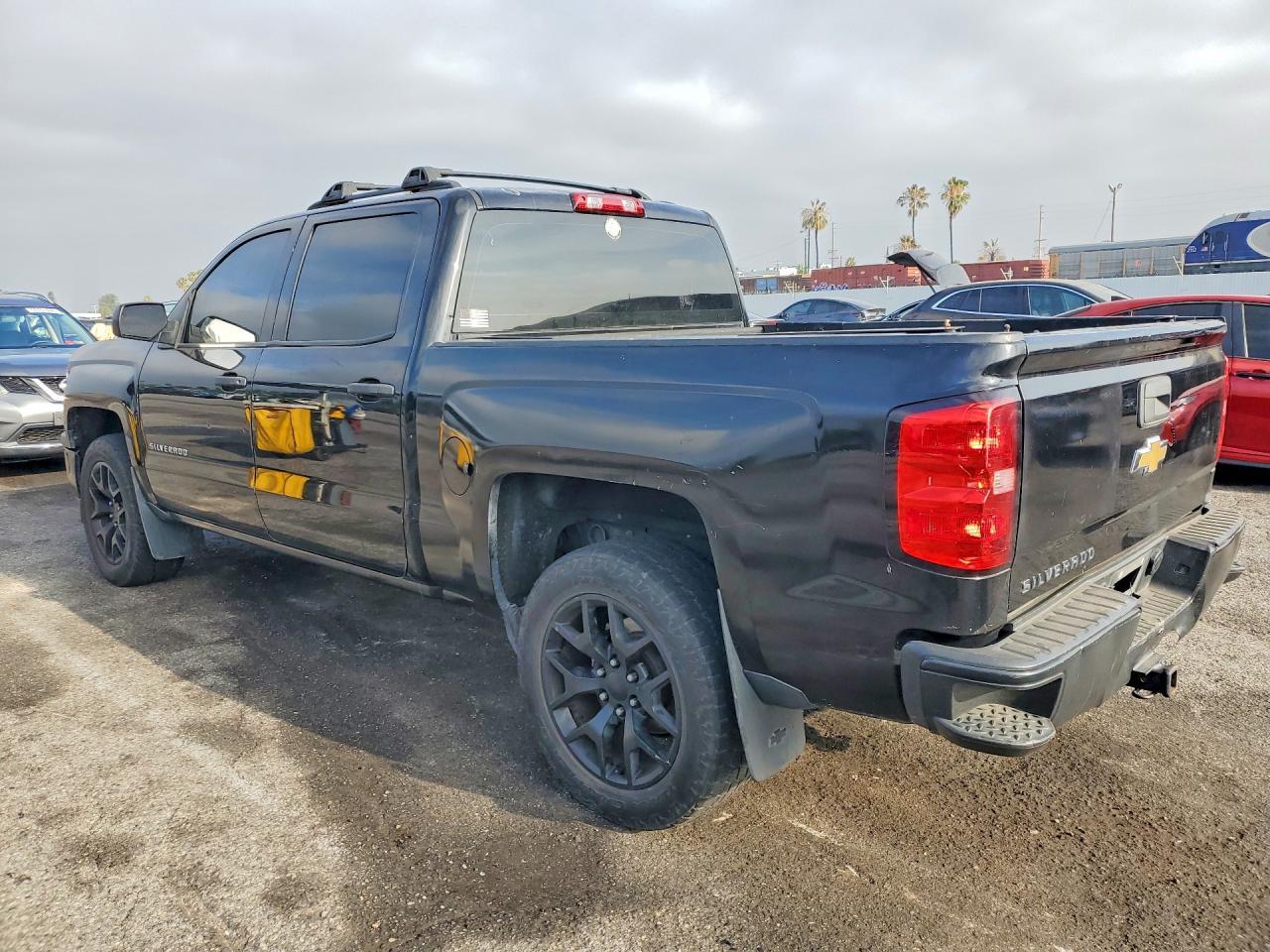 2014 Chevrolet Silverado C1500 - zdjęcie 2