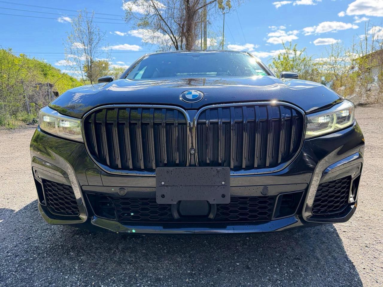 2022 BMW 740 Xi - zdjęcie 14