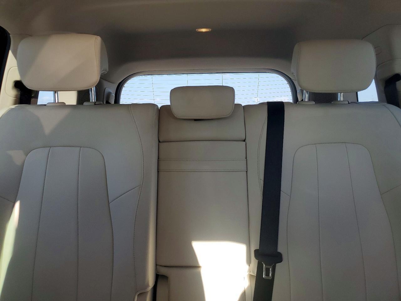 2020 Mercedes-Benz Glb 250 - zdjęcie 10