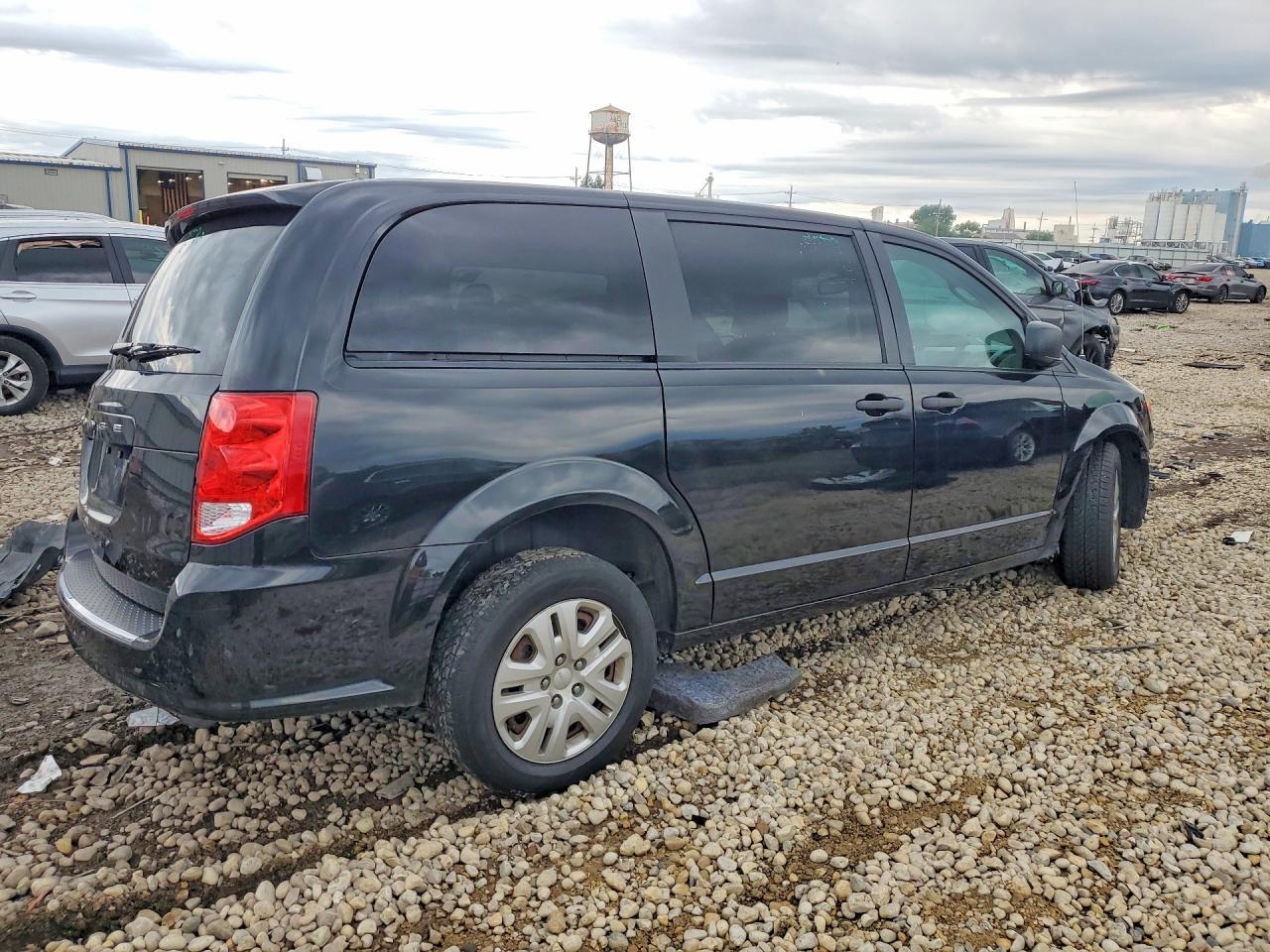 2019 Dodge Grand Caravan Se - zdjęcie 3