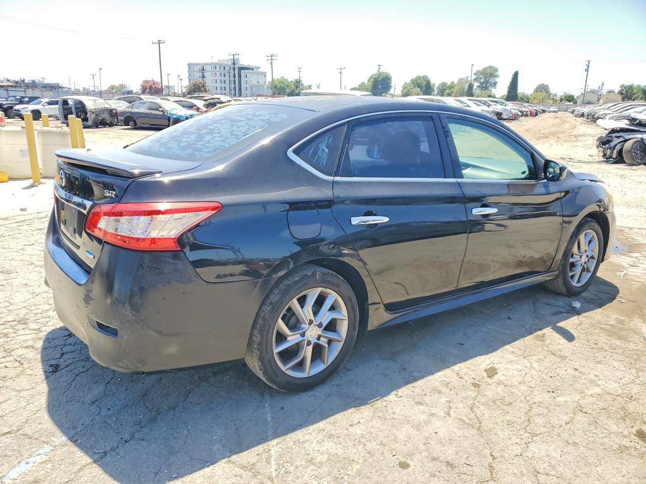 2014 Nissan Sentra Sr - zdjęcie 3