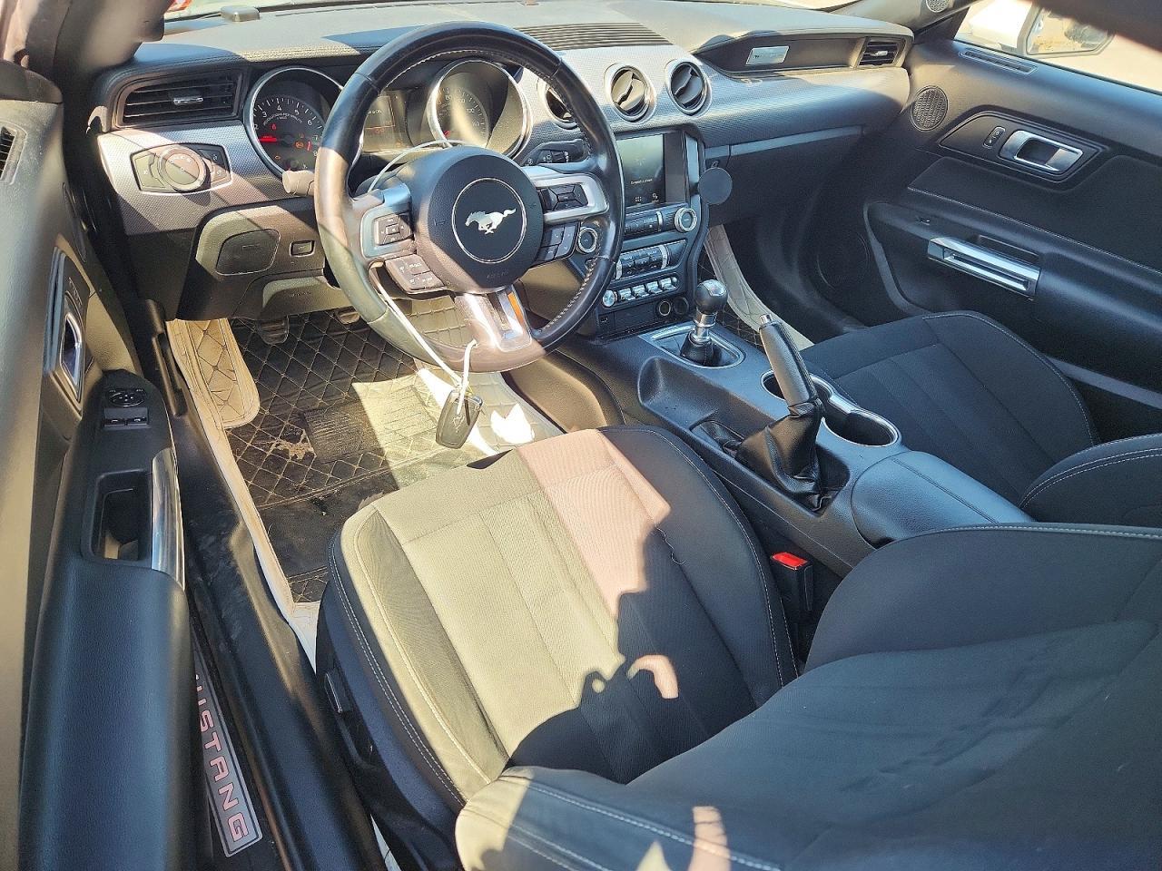 2019 Ford Mustang Gt - zdjęcie 8