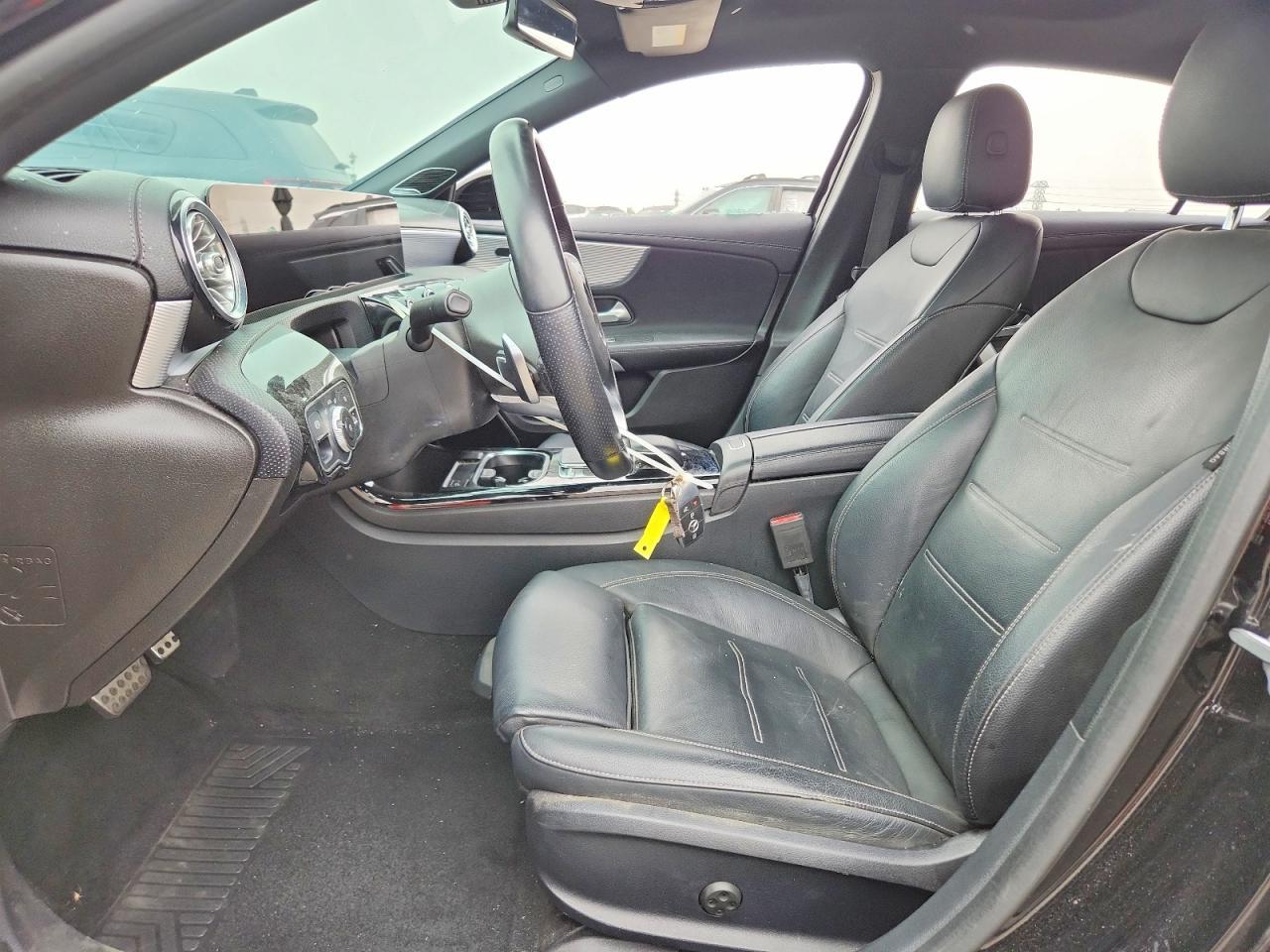 2019 Mercedes-Benz A 220 - zdjęcie 7