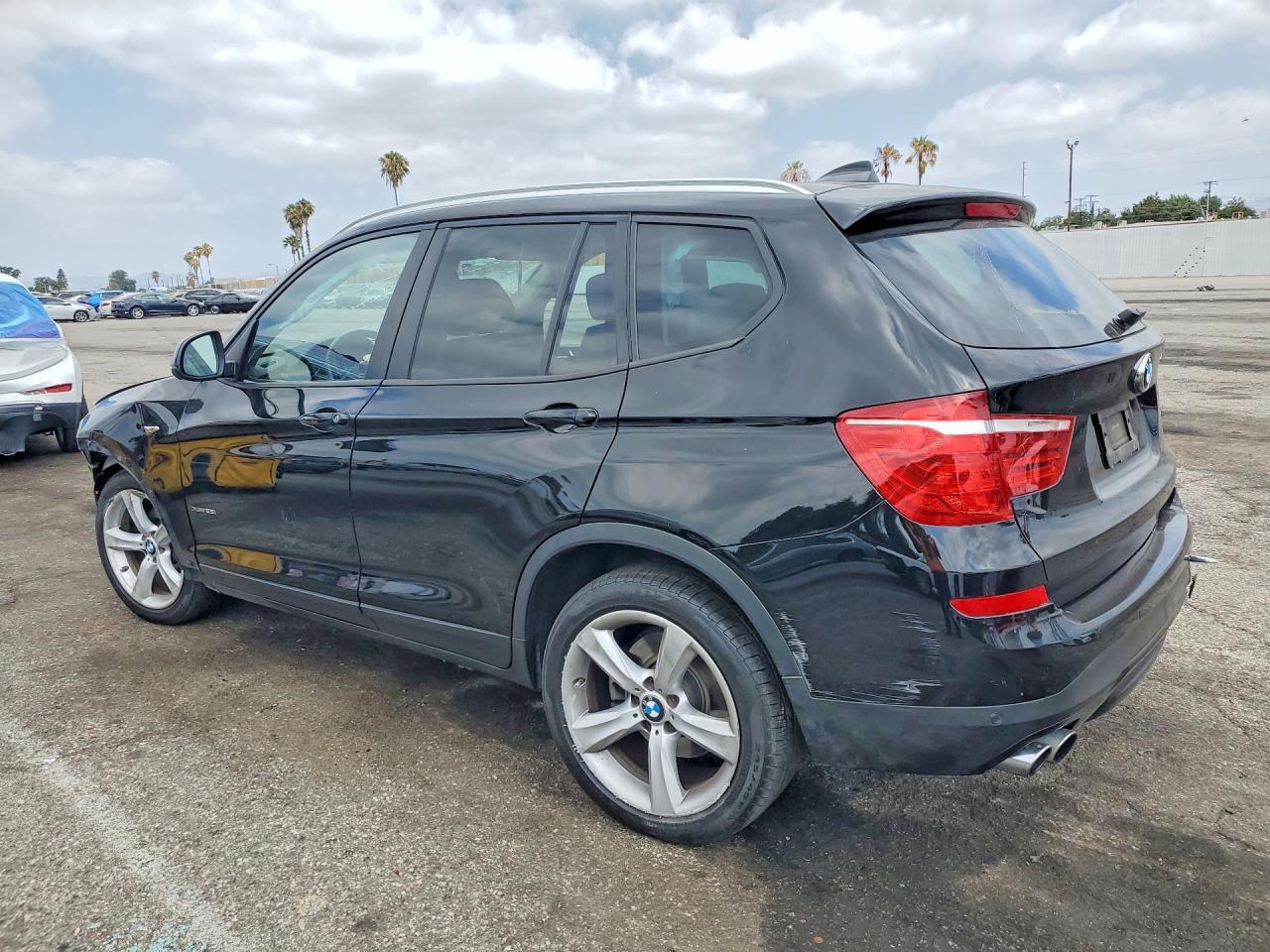 2017 BMW X3 xDrive28I - zdjęcie 2
