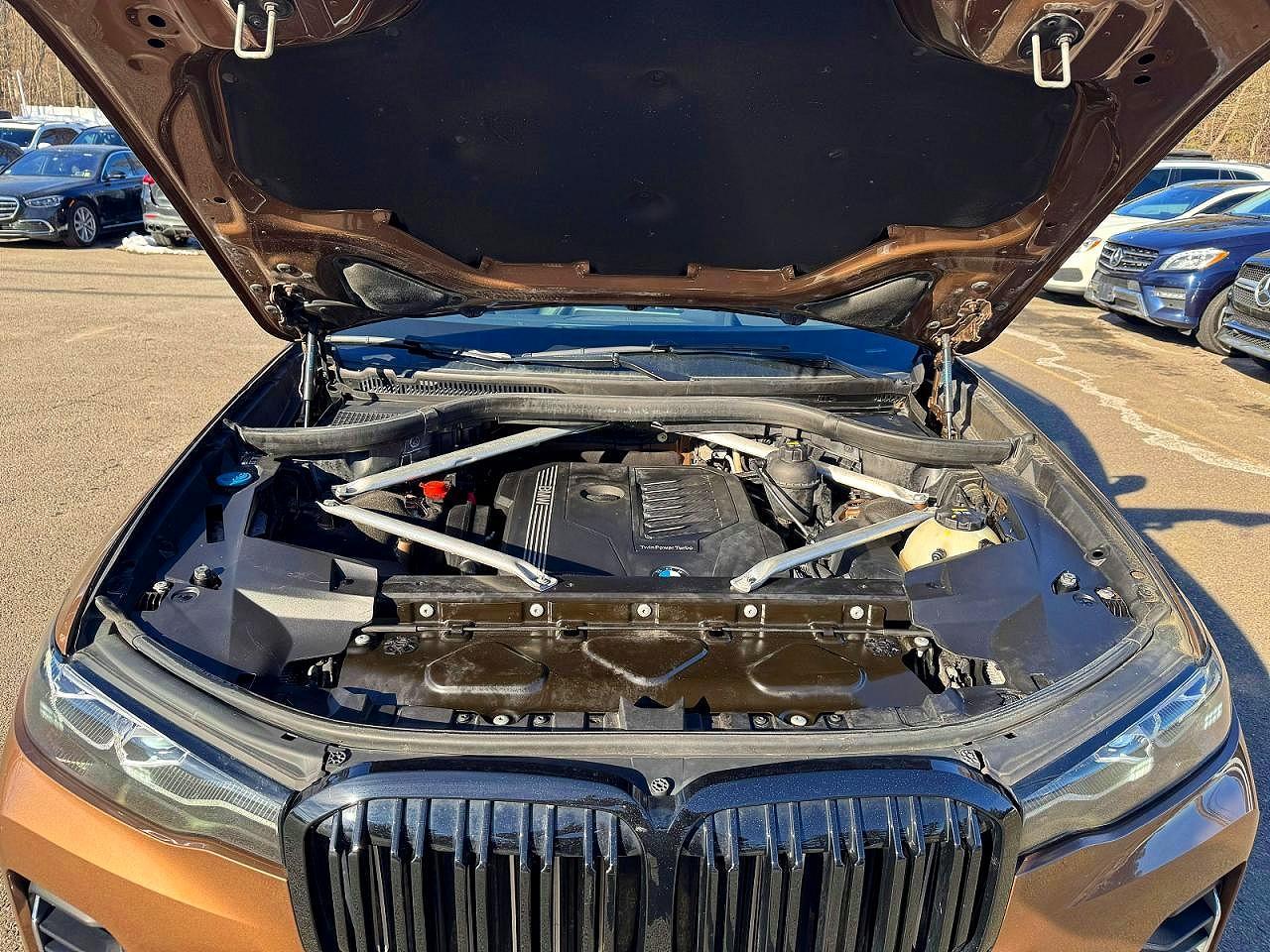 2020 BMW X7 xDrive40I - zdjęcie 8
