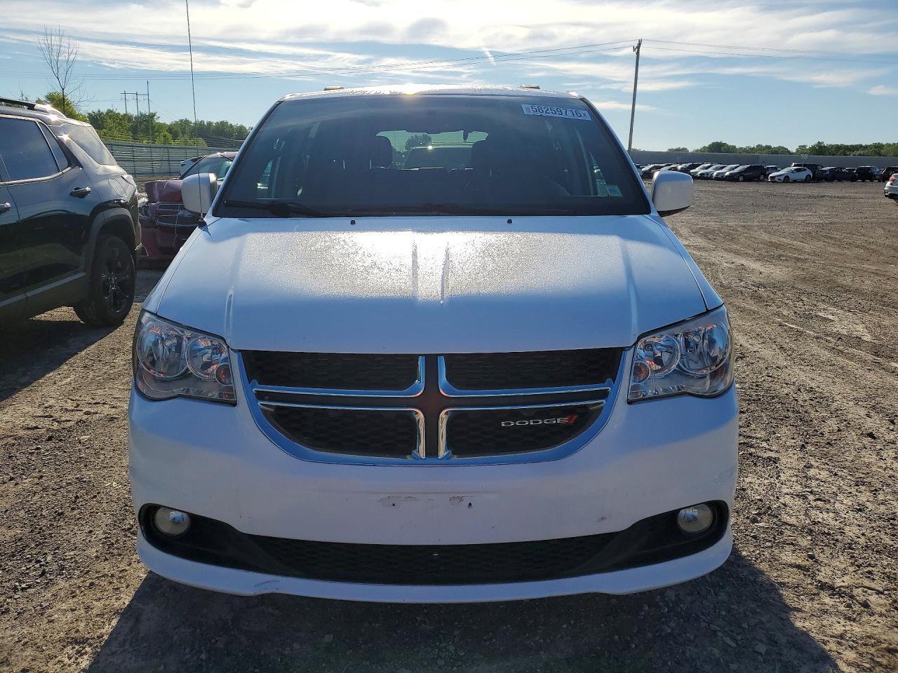 2017 Dodge Grand Caravan Sxt - zdjęcie 5