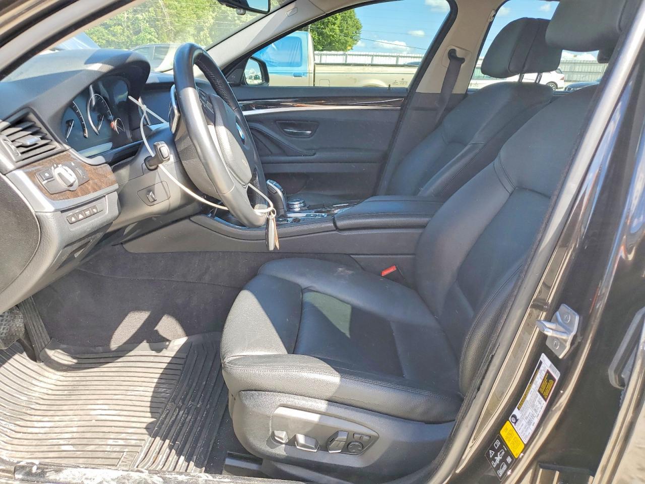 2016 BMW Seria 5 535i - zdjęcie 7