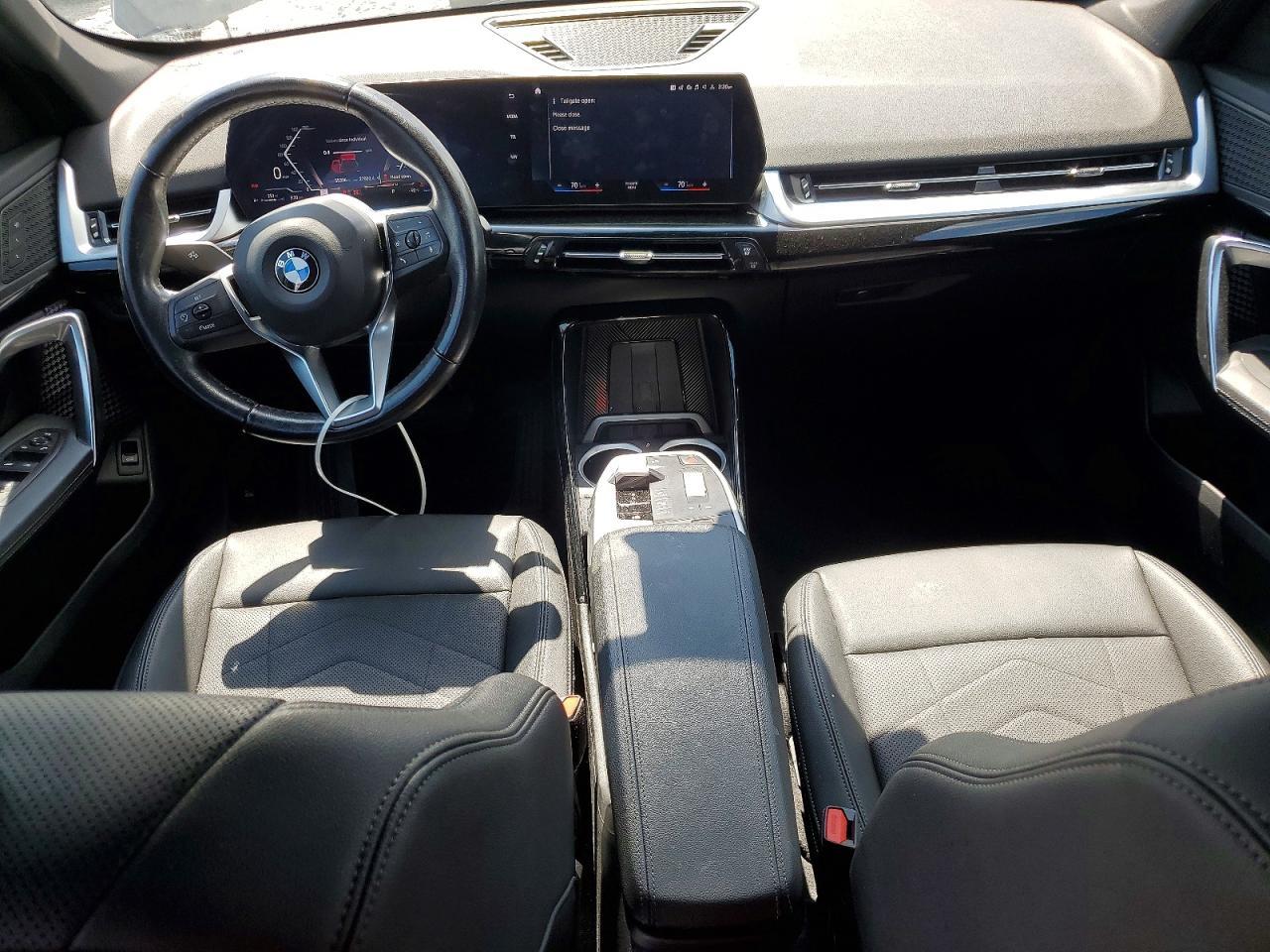 2023 BMW X1 xDrive28I - zdjęcie 8