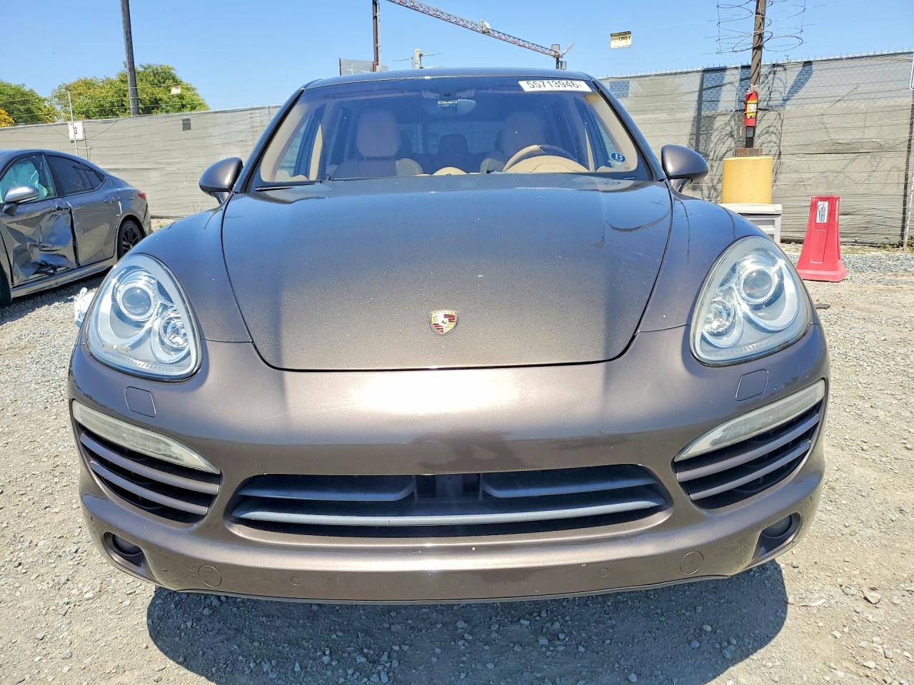 2014 Porsche Cayenne - zdjęcie 5