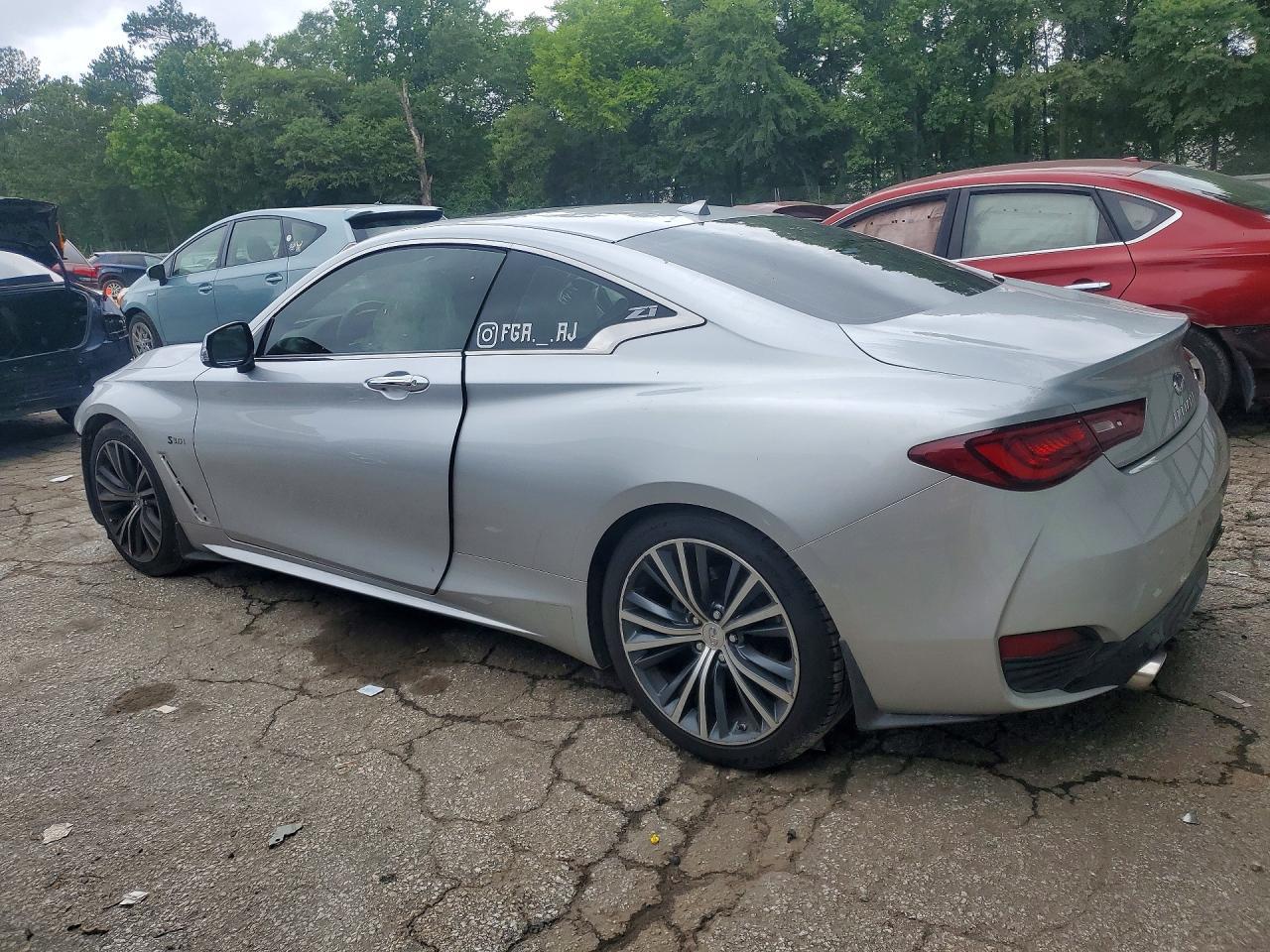 2019 Infiniti Q60 3.0T Luxe - zdjęcie 2