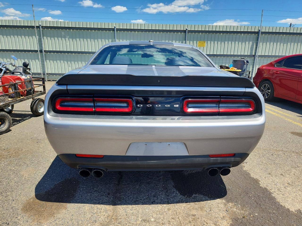2017 Dodge Challenger Sxt - zdjęcie 5