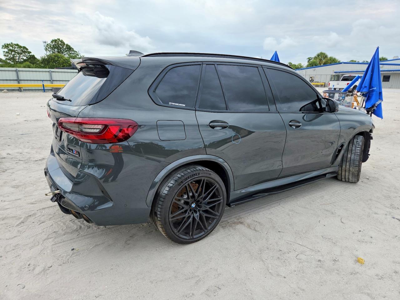 2021 BMW X5 M - zdjęcie 3