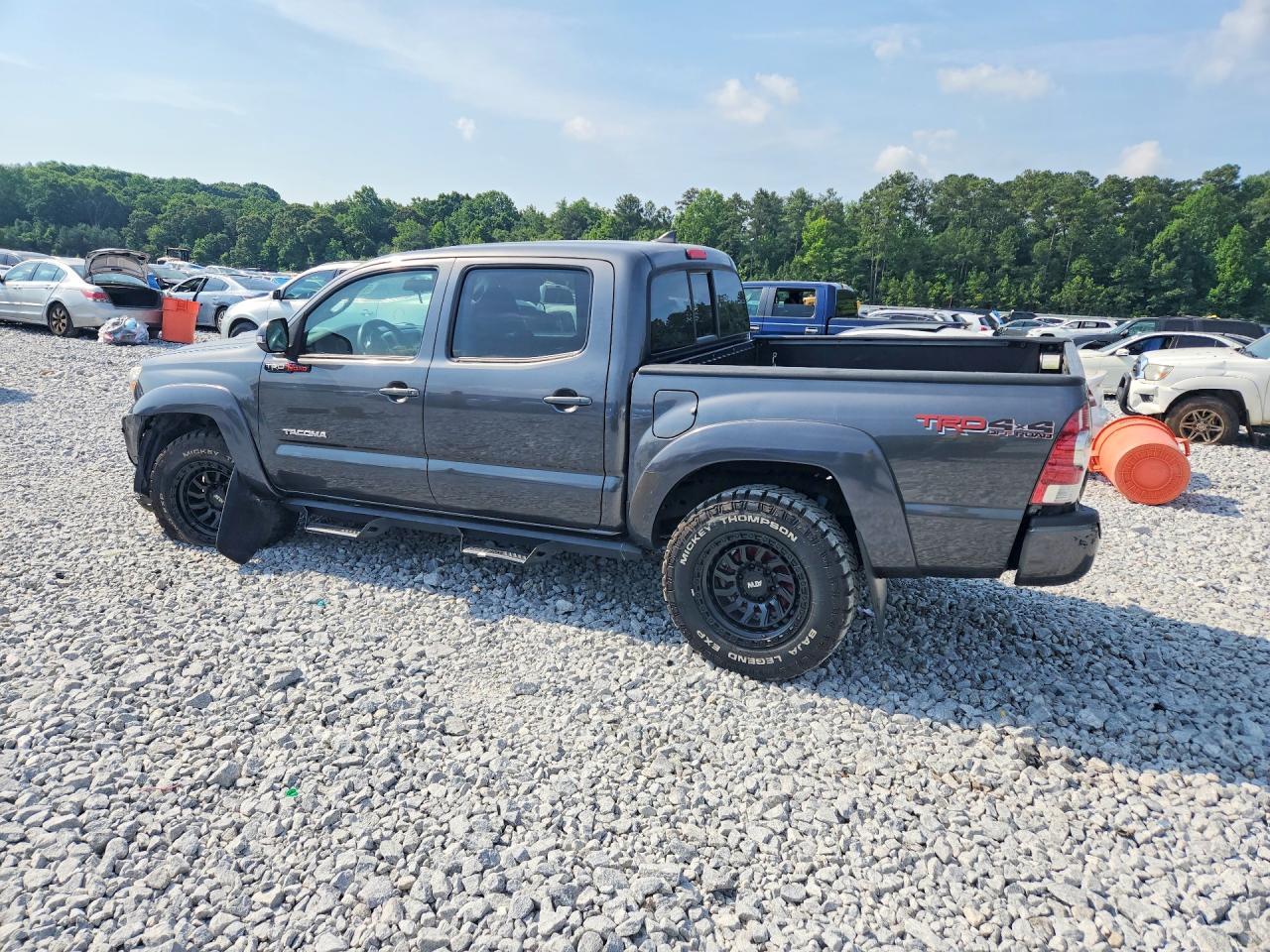 2014 Toyota Tacoma Double Cab - zdjęcie 2