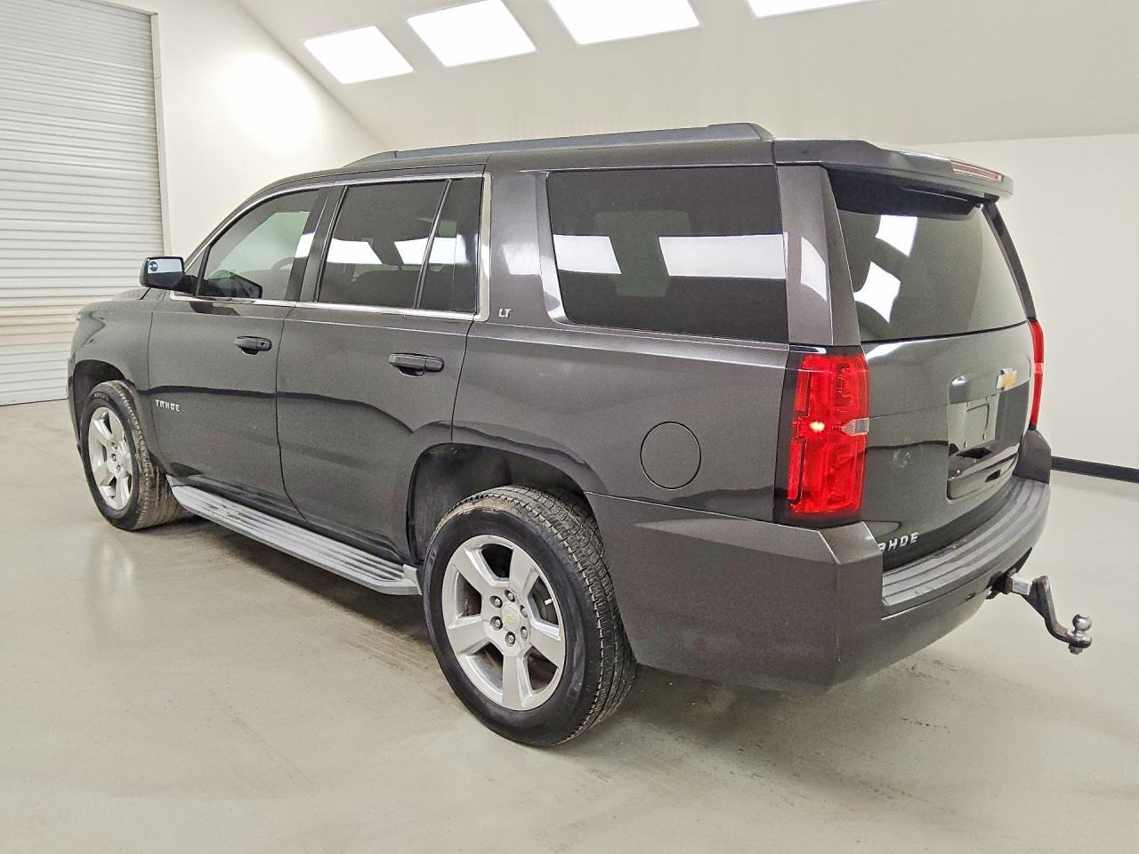 2015 Chevrolet Tahoe C1500 Lt - zdjęcie 2