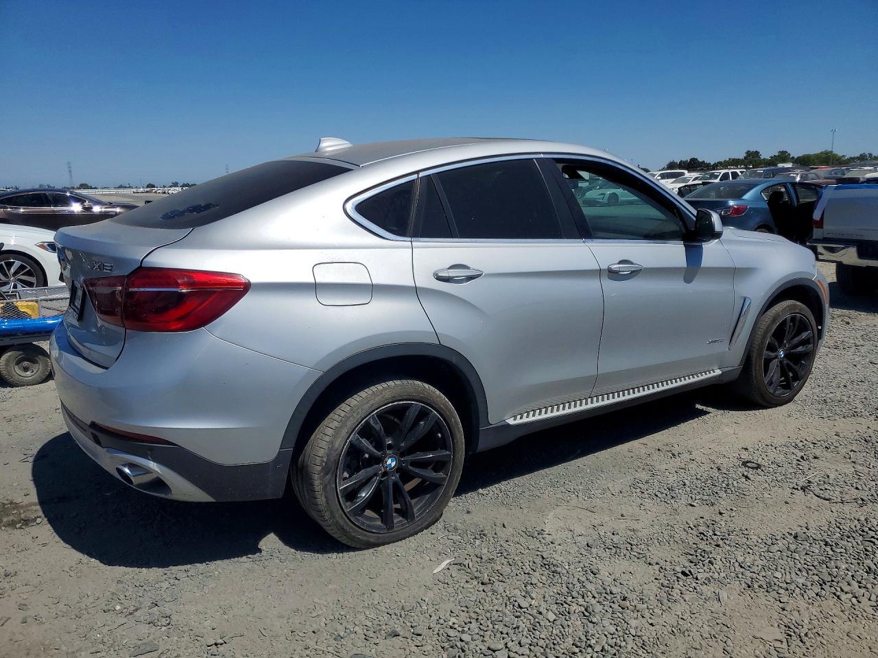 2016 BMW X6 xDrive35I - zdjęcie 3
