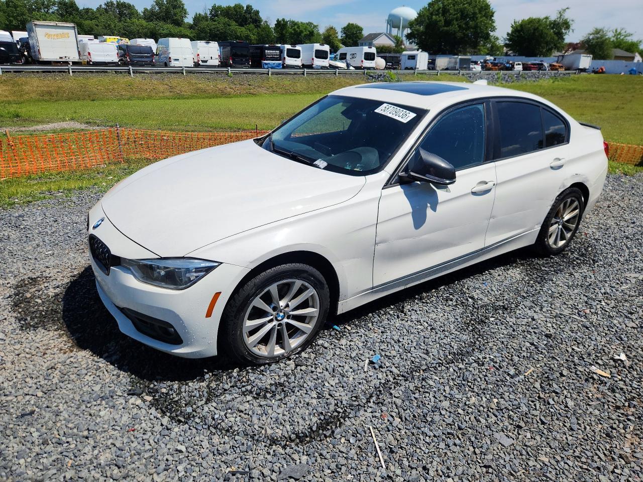 2018 BMW Seria 3 320i - zdjęcie główne